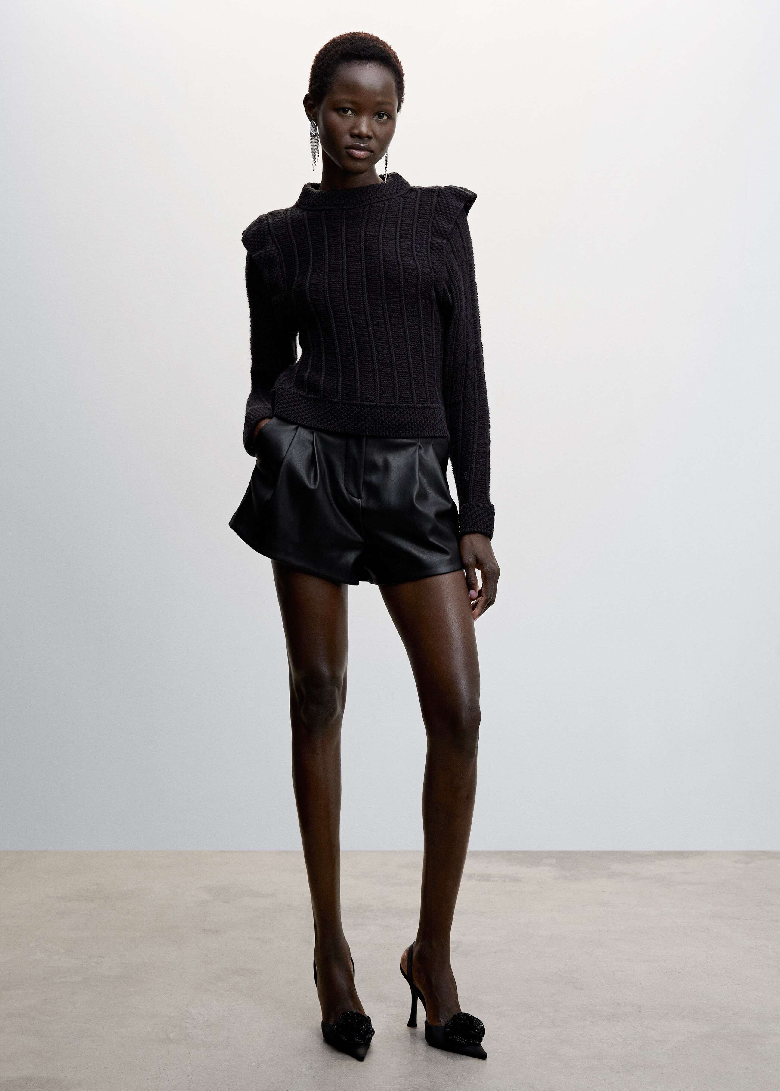 Sweater with ruffled shoulders  - General plane