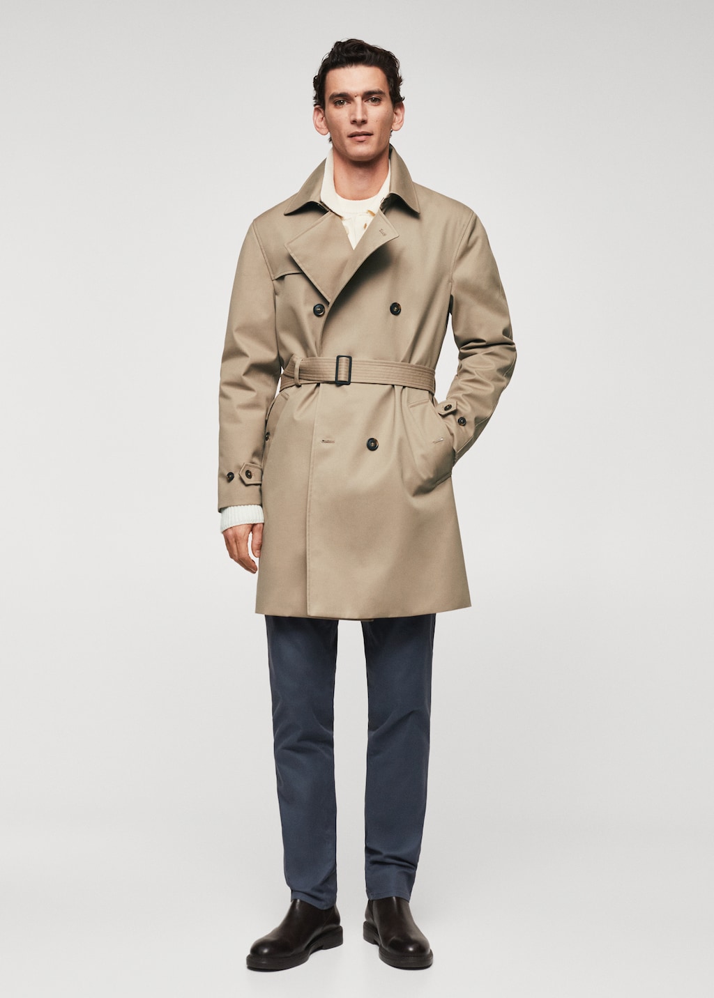 Classic water-repellent trench coat - General plane