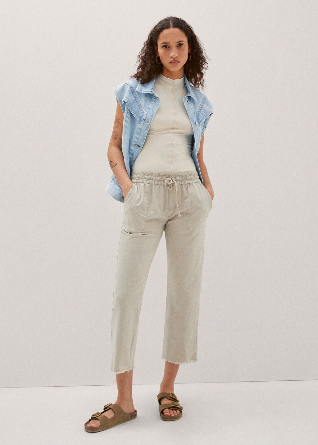 Slouchy jeans with drawstring - General plane