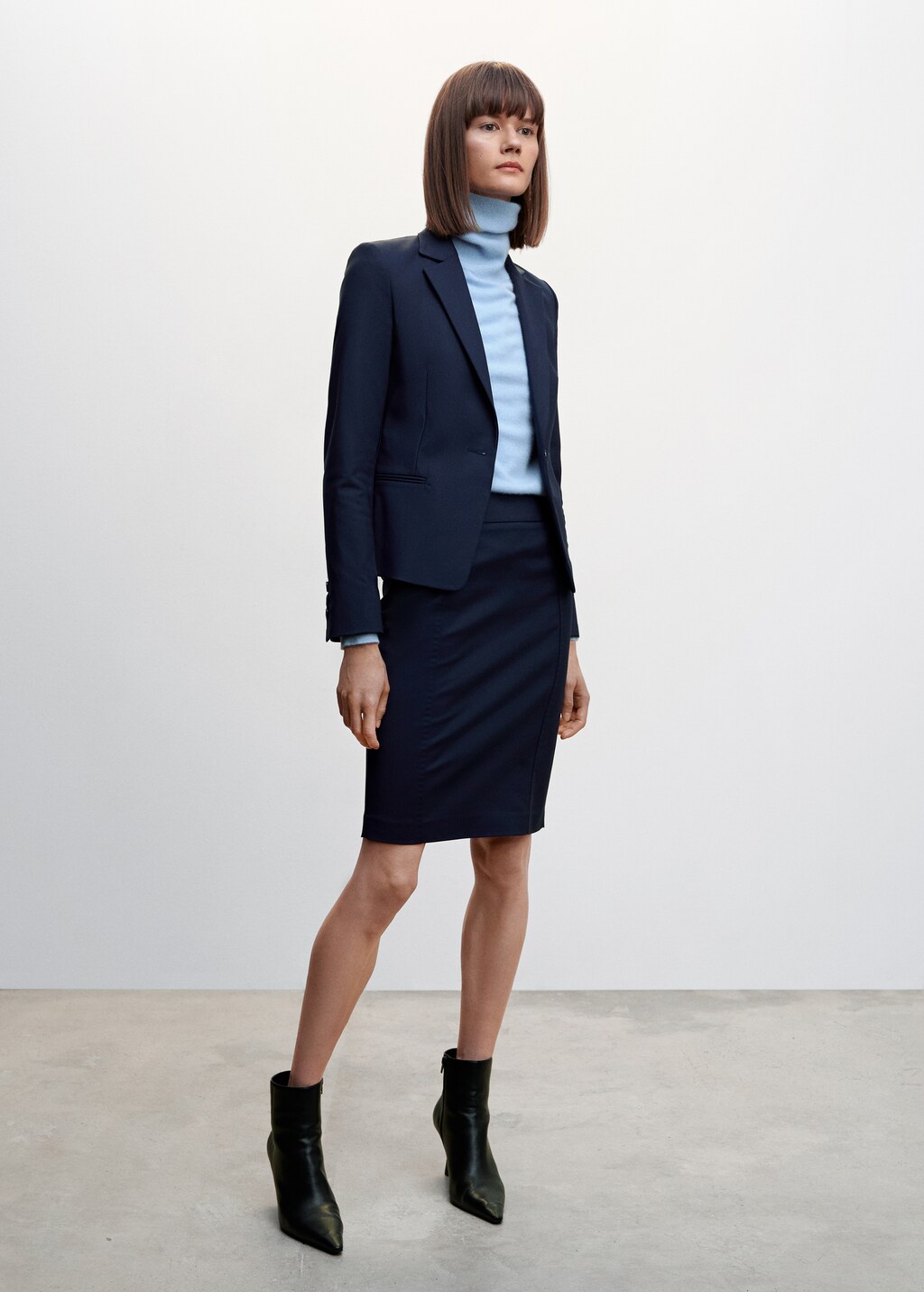 Suit pencil skirt - General plane