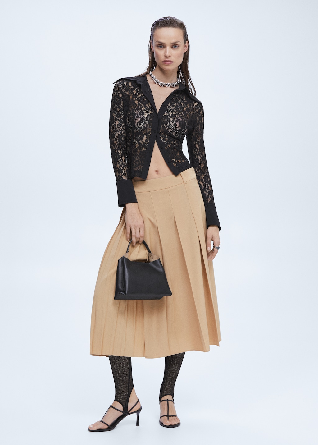 Pleated midi skirt - General plane