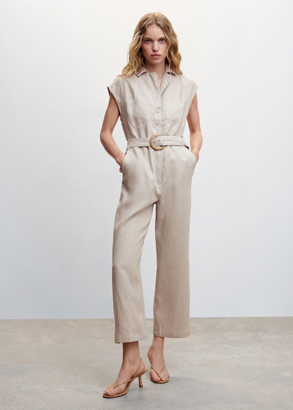 Belt linen jumpsuit - General plane