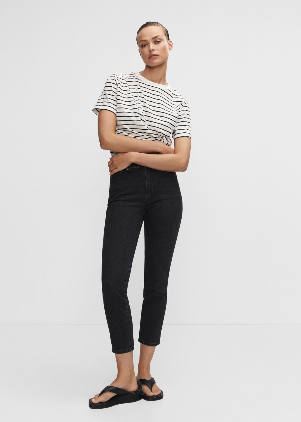 Slim Jeans in Cropped-Länge - Allgemeine Ansicht