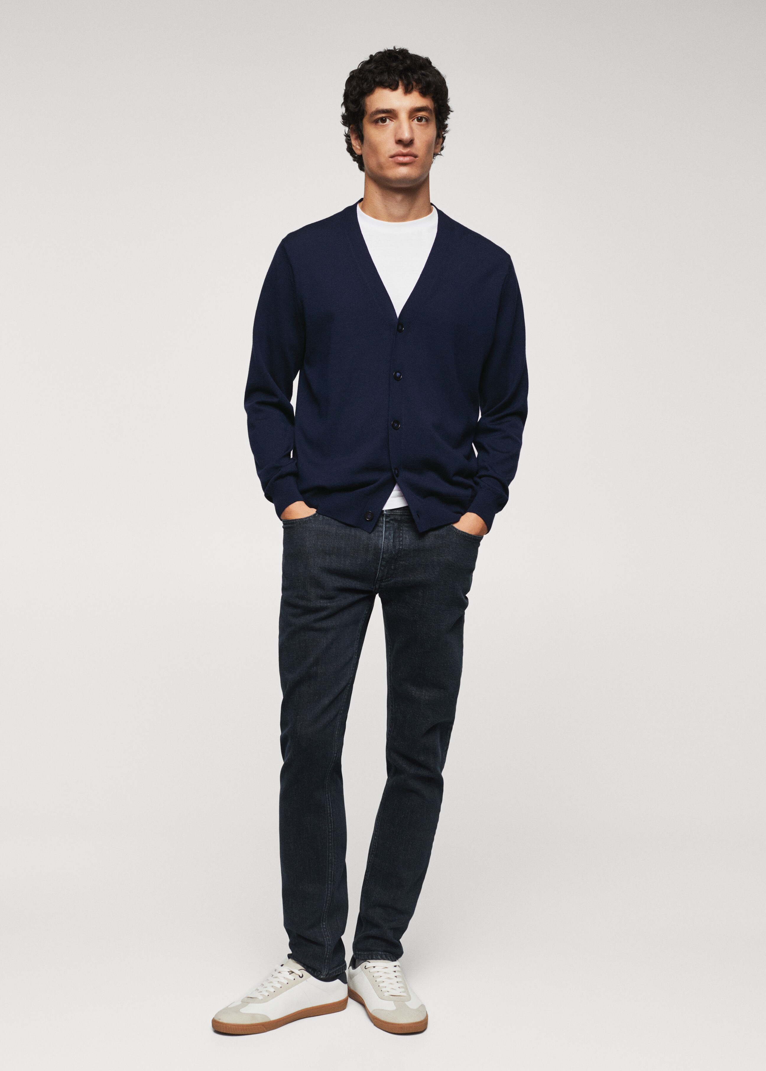 Merino wool washable sweater - General plane