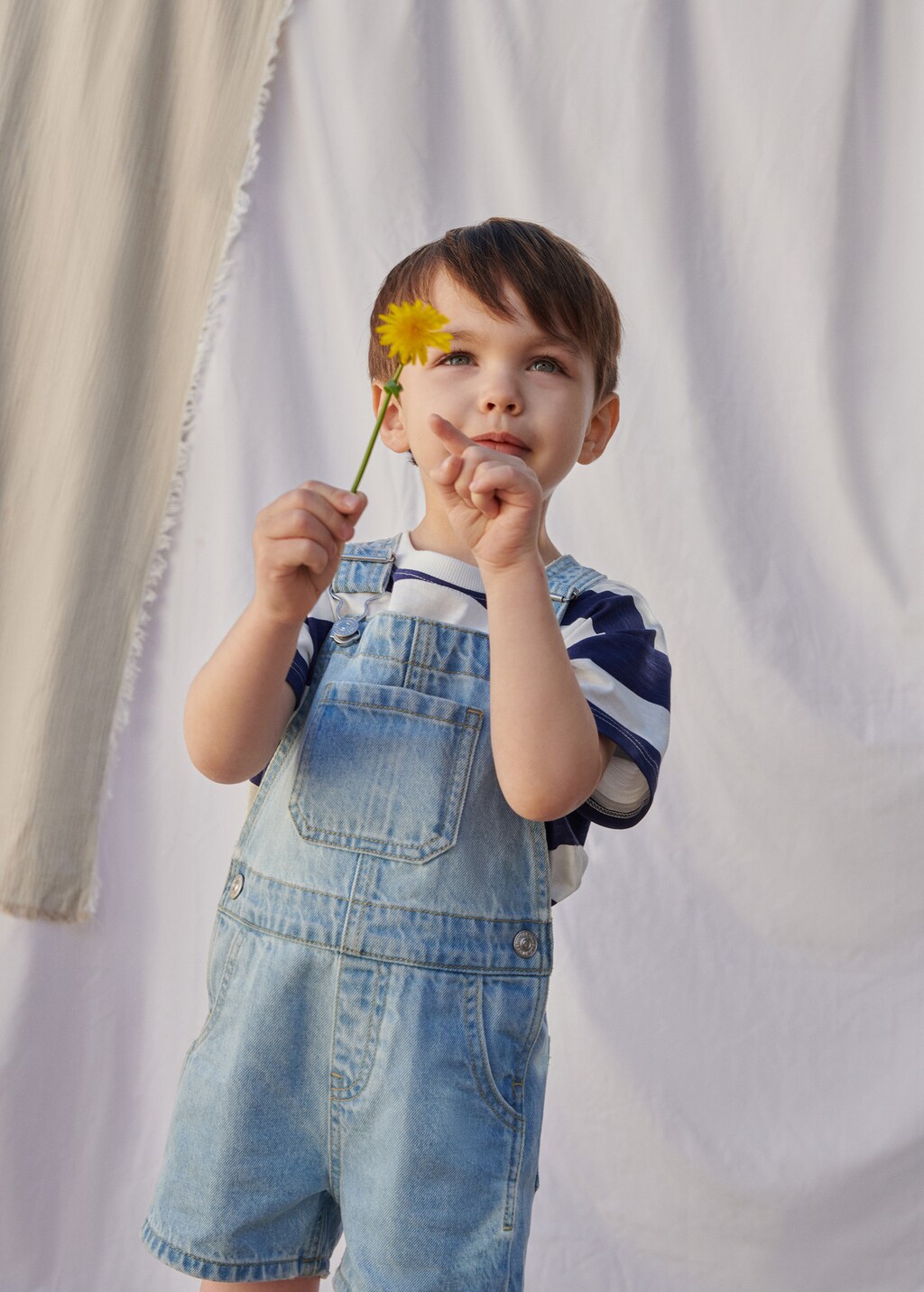 Short denim dungarees - General plane