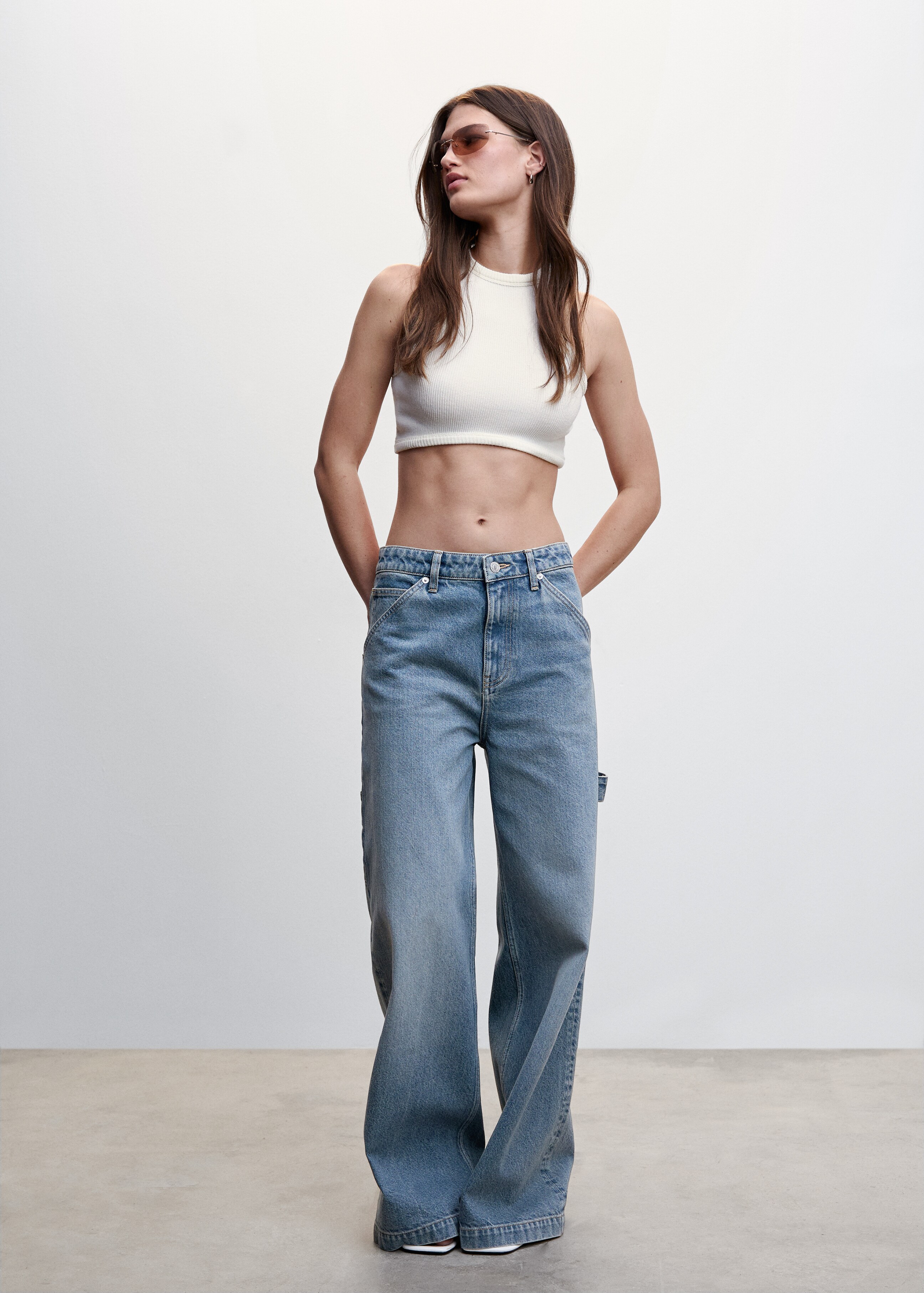Knitted cropped top - General plane