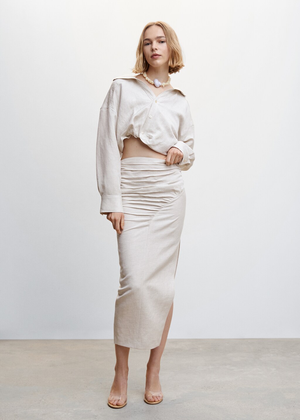 Linen skirt with gathered details - General plane