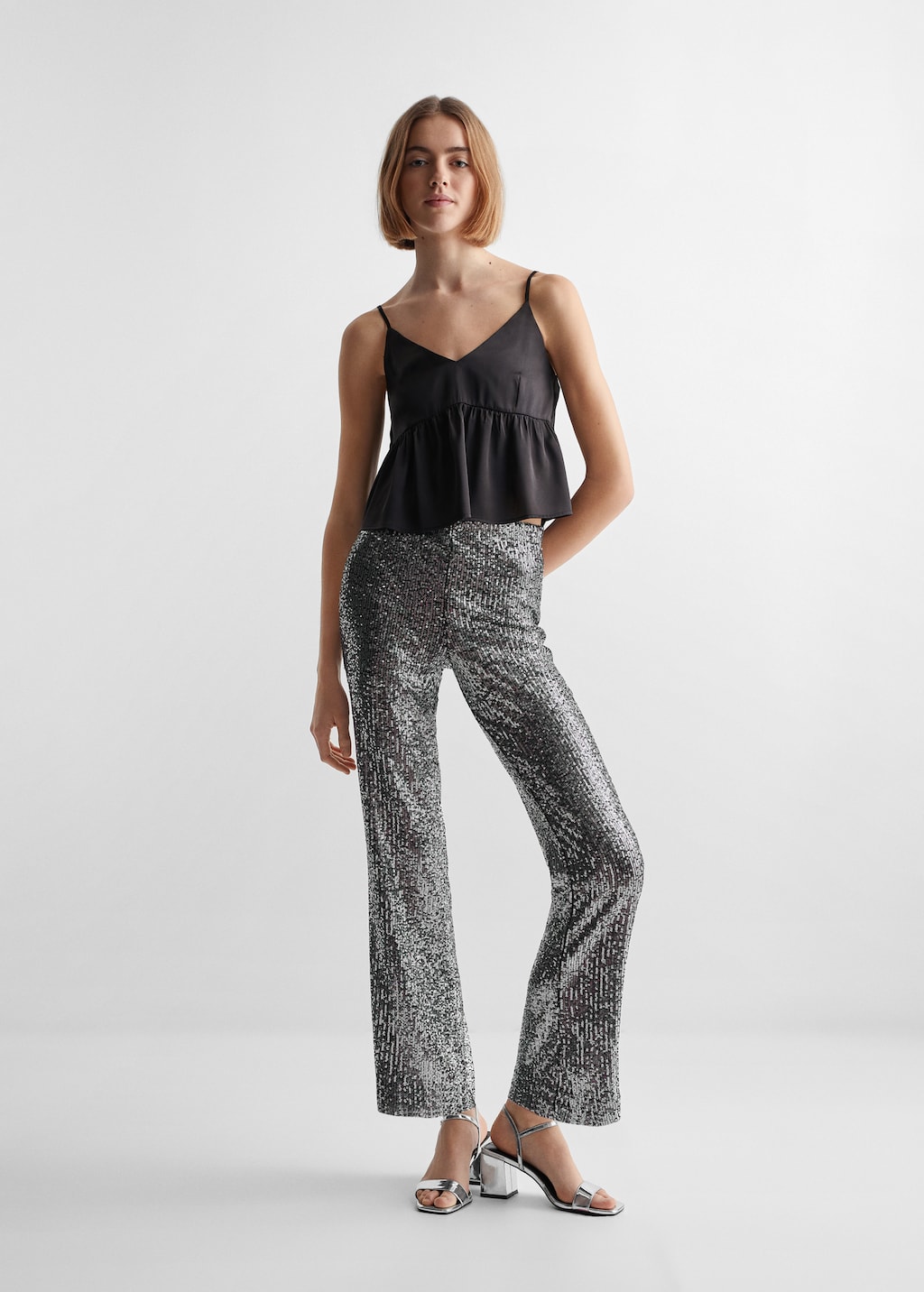 Sequined trousers - General plane