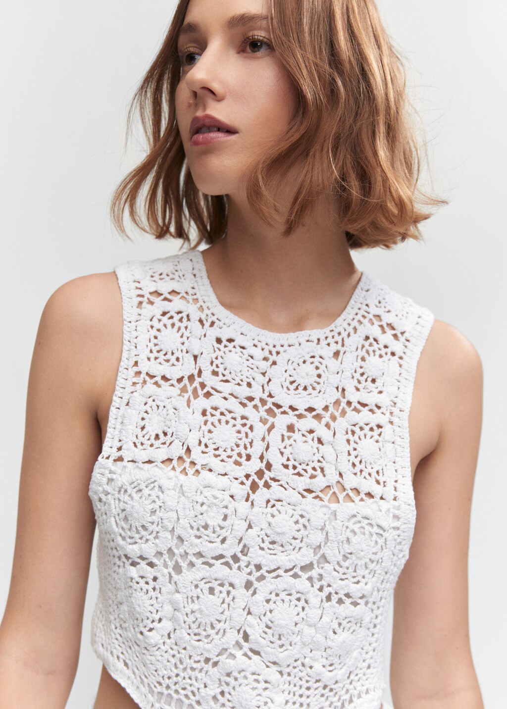 Crochet dress with openings - Details of the article 1