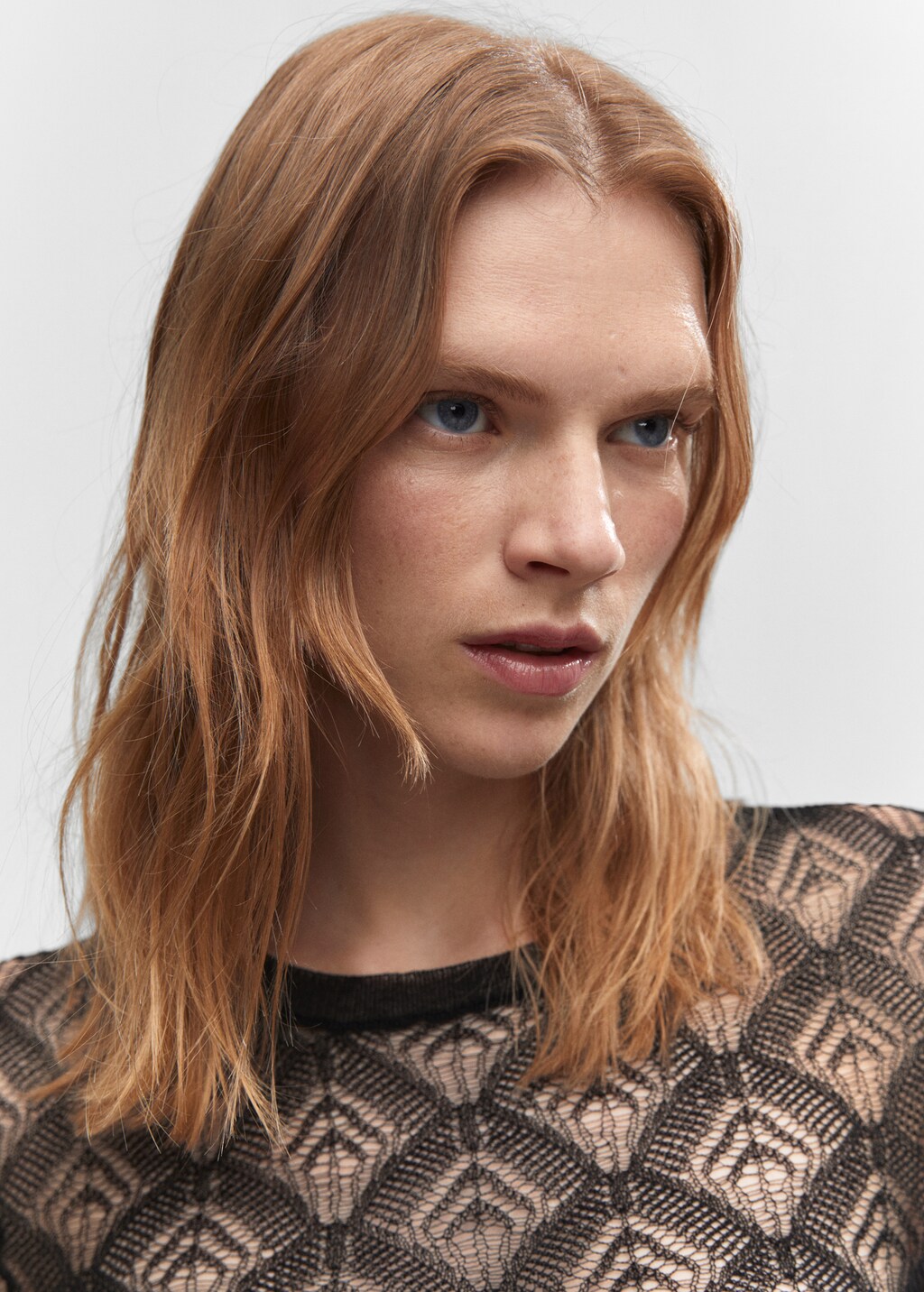 Geometric openwork T-shirt - Details of the article 1