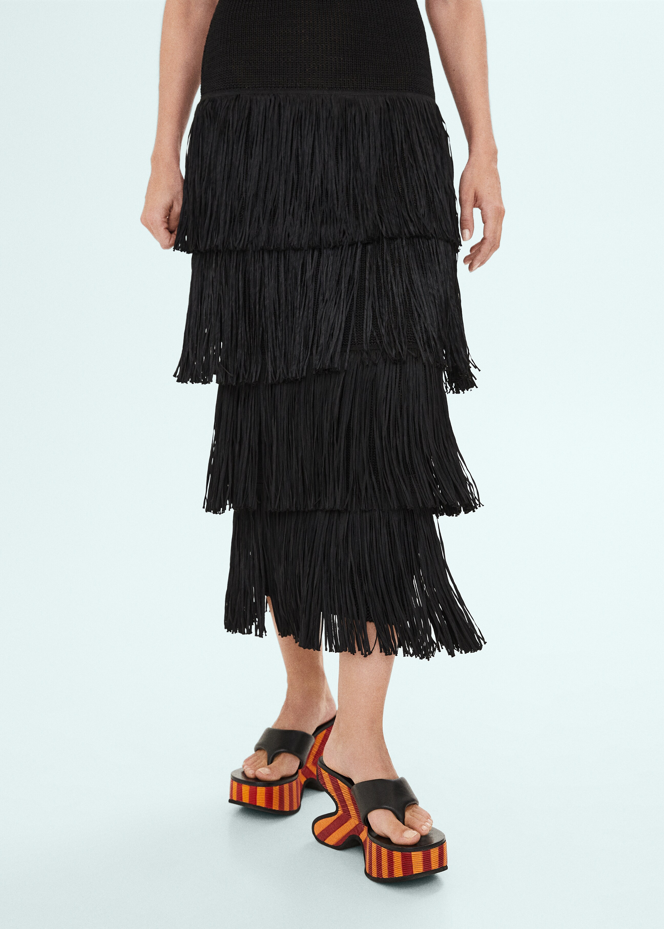 Knitted dress with fringe design - Details of the article 2