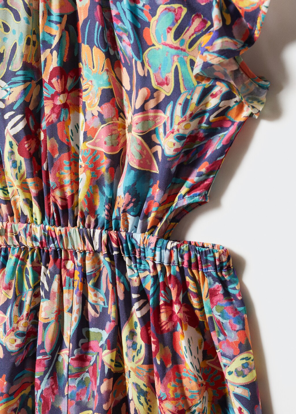 Printed jumpsuit with opening - Details of the article 8