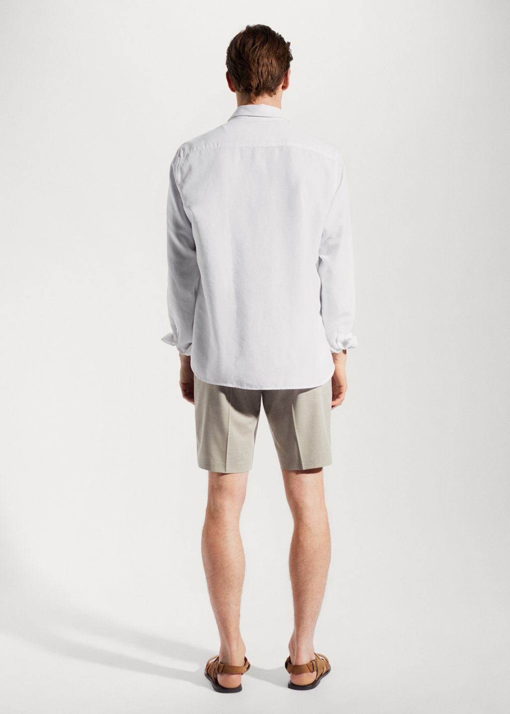 Light tencel-linen shirt - Reverse of the article