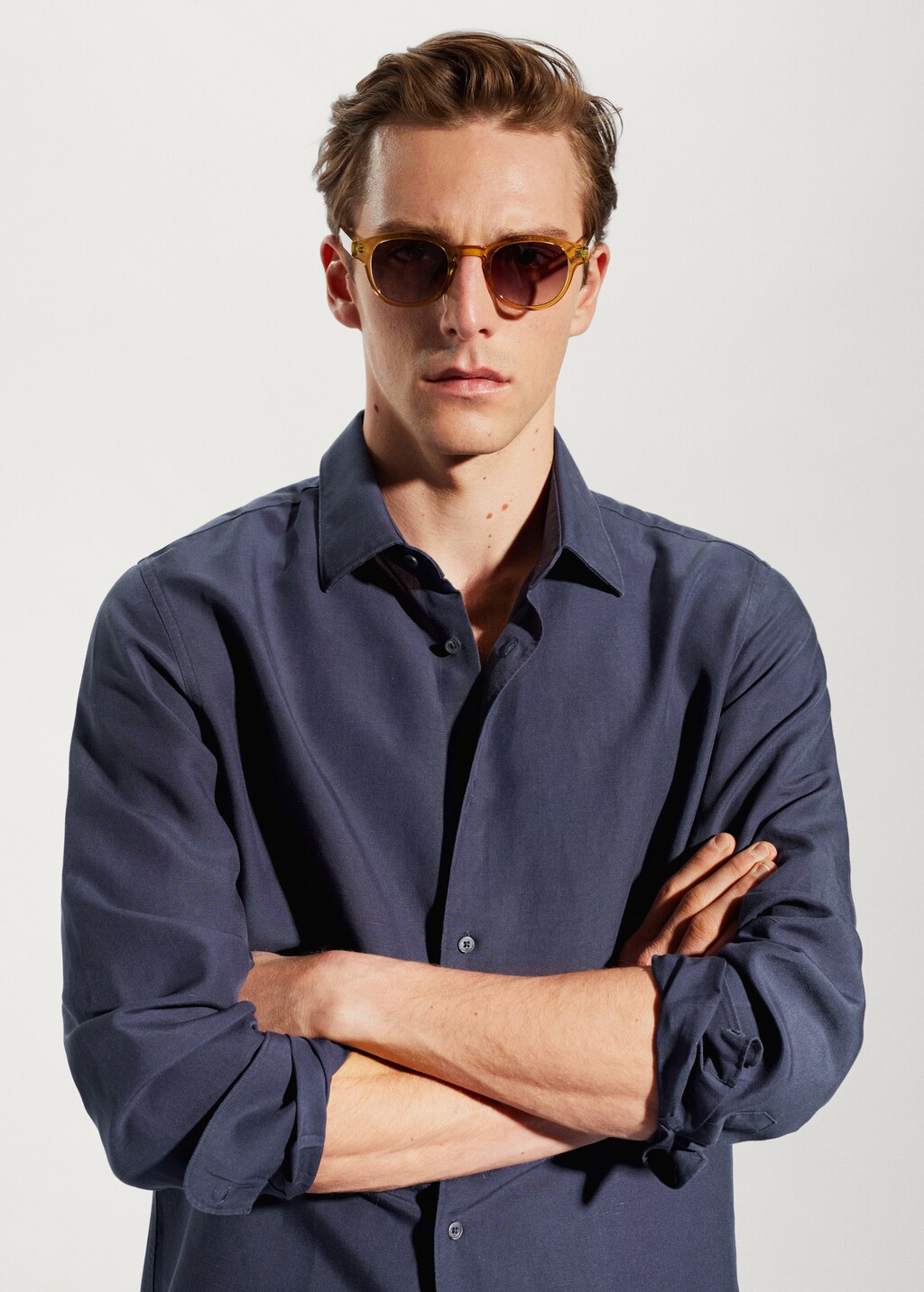 Light tencel-linen shirt - Details of the article 1