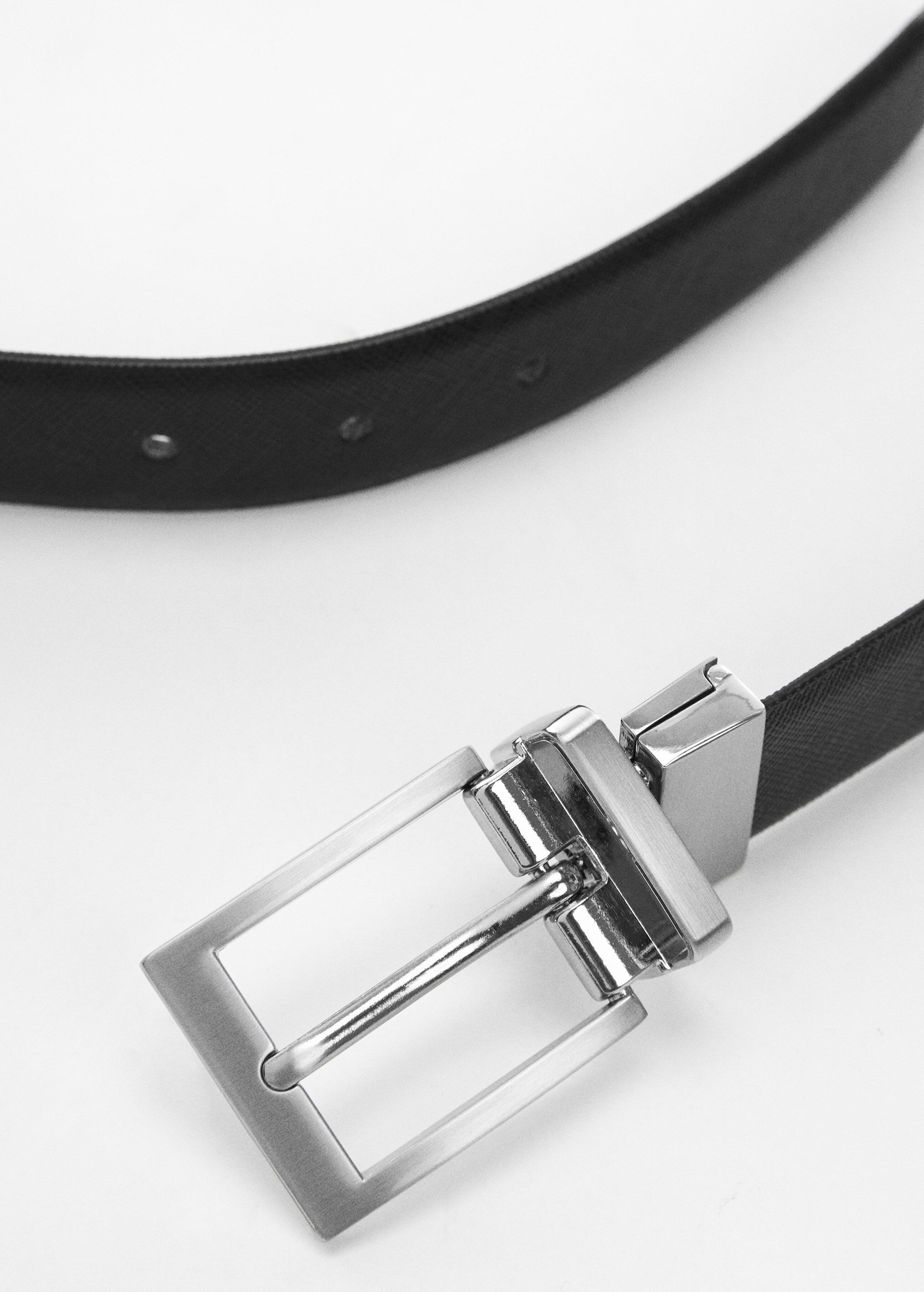 Saffiano leather tailored belt - Details of the article 2
