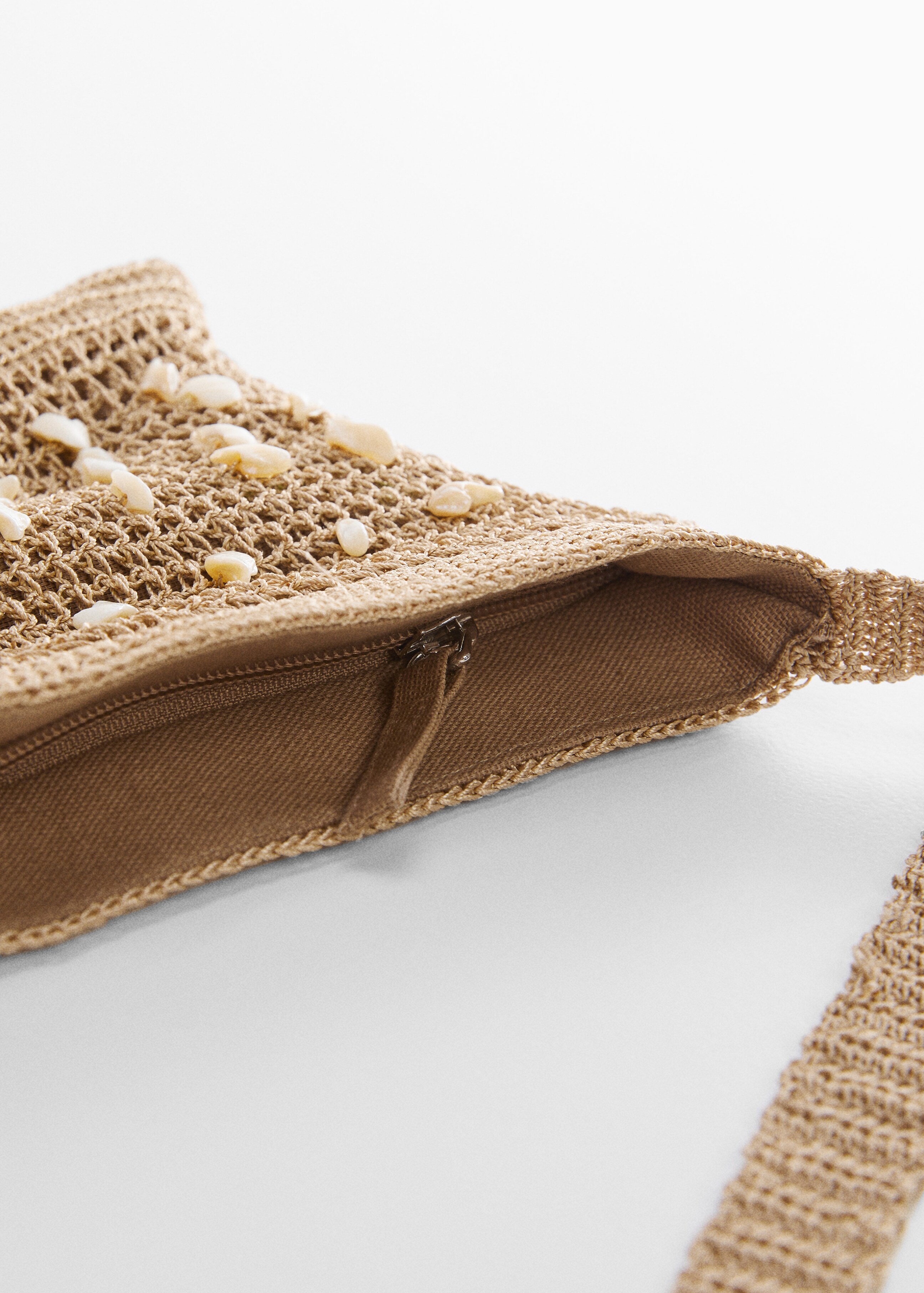 Crochet bag with shell detail - Details of the article 2