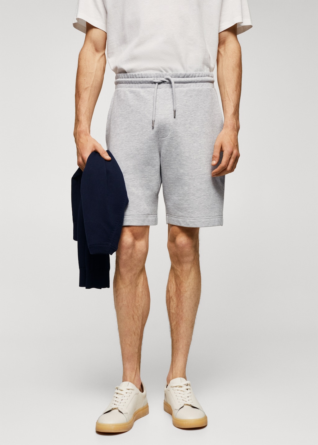 Bermudashorts im Jogger-Stil aus Baumwolle - Mittlere Ansicht