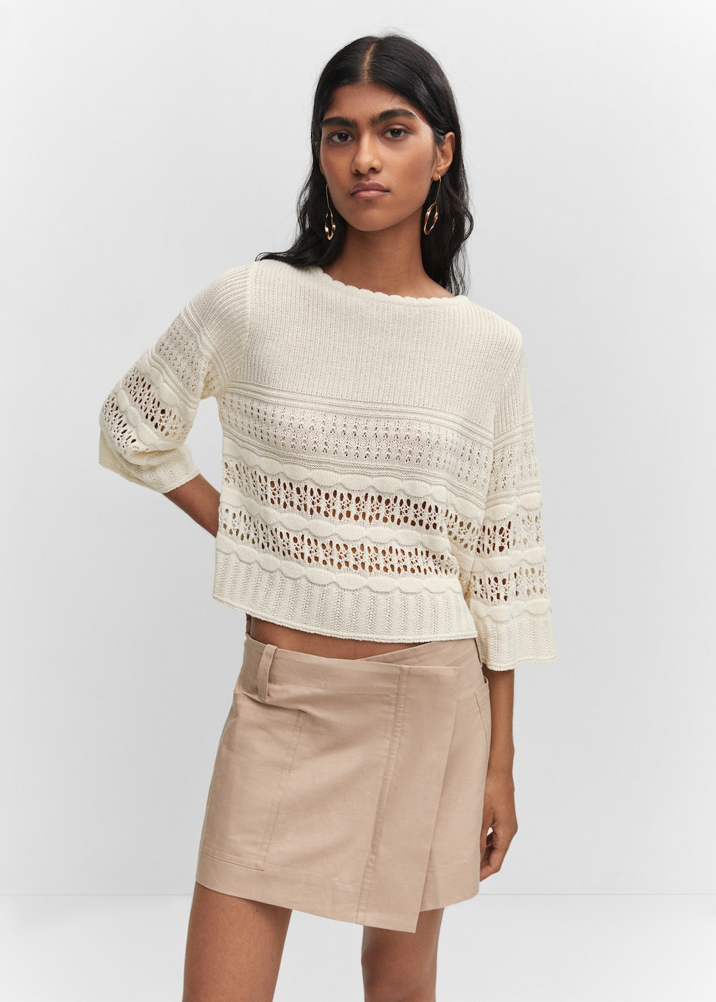 Openwork sweater with flared sleeves - Medium plane