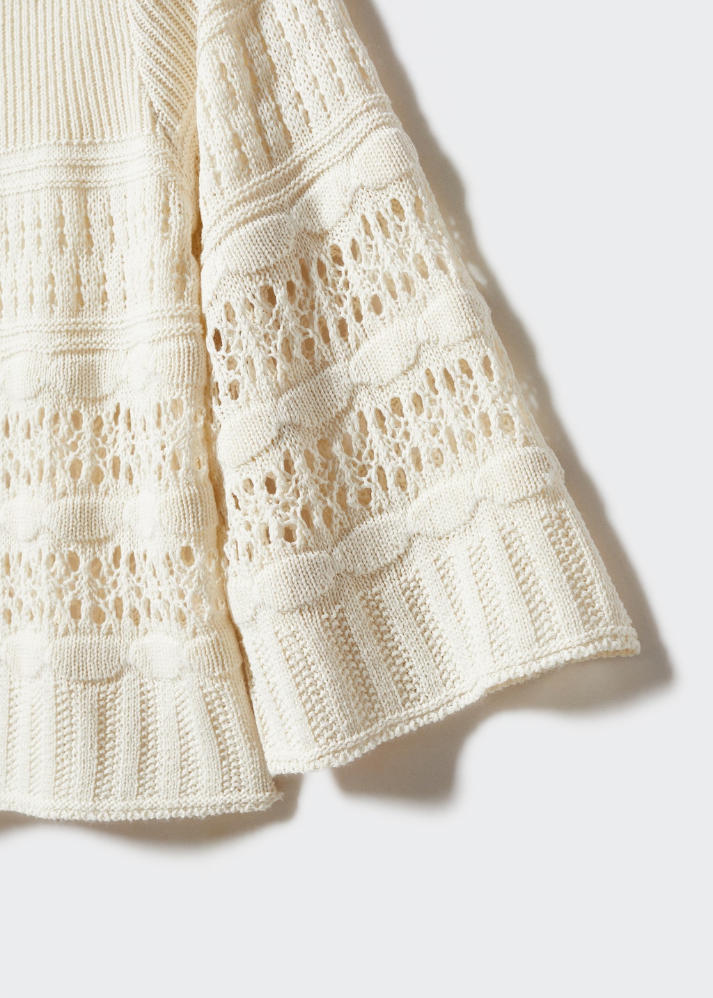 Openwork sweater with flared sleeves - Details of the article 8