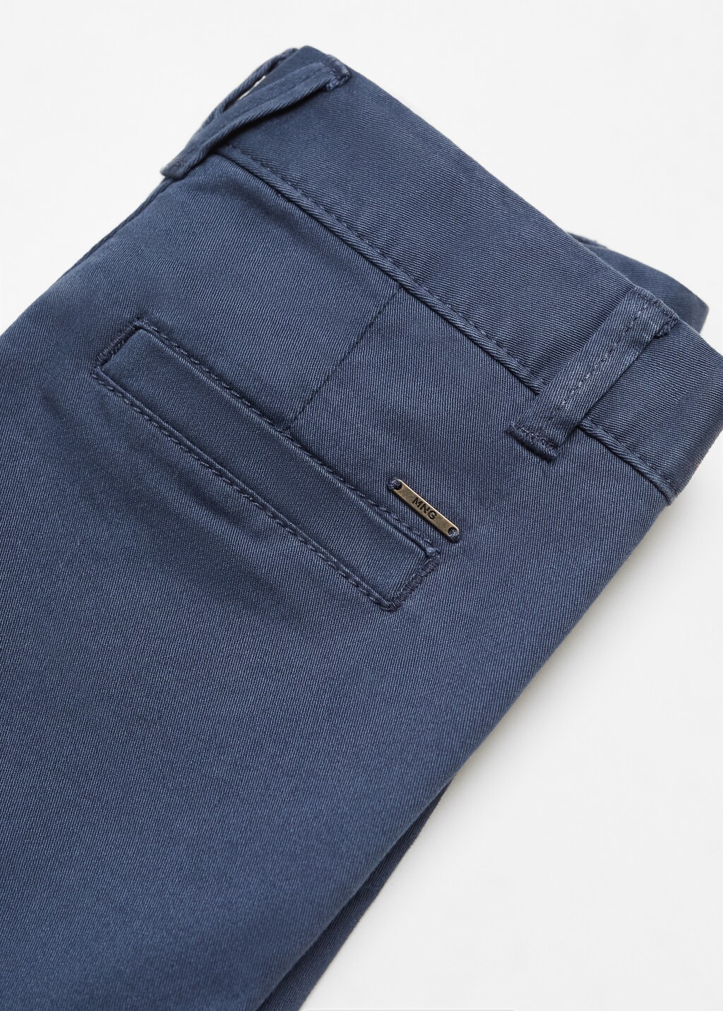 Cotton chinos - Details of the article 0