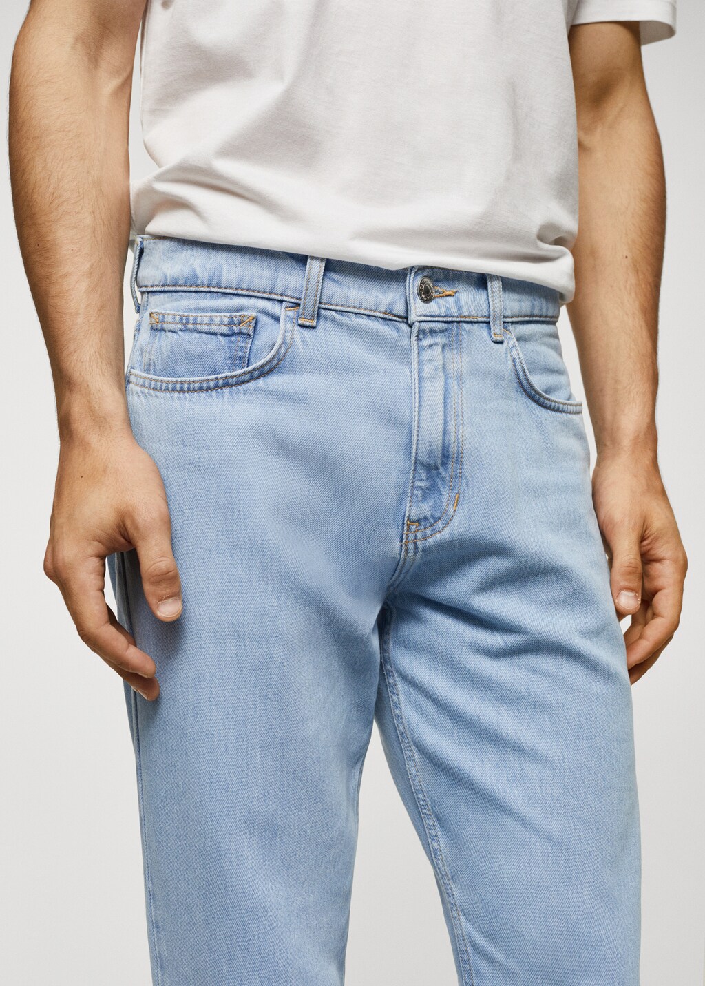 Lightweight light-wash tapered-fit jeans - Details of the article 1