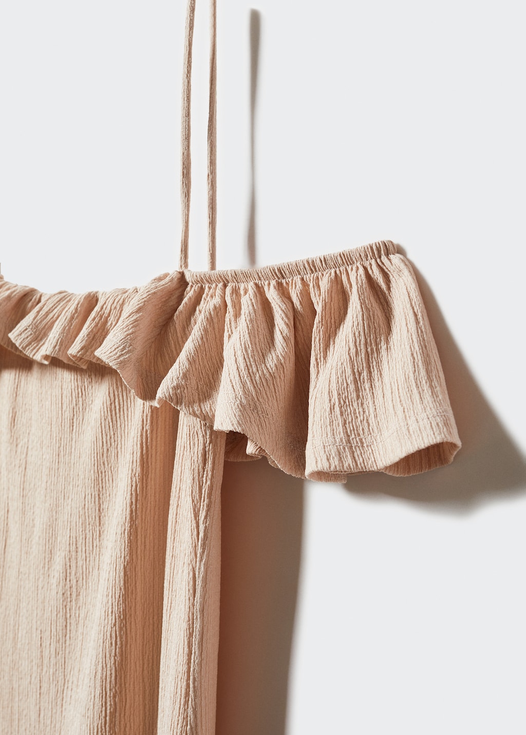 Textured ruffled dress - Details of the article 8