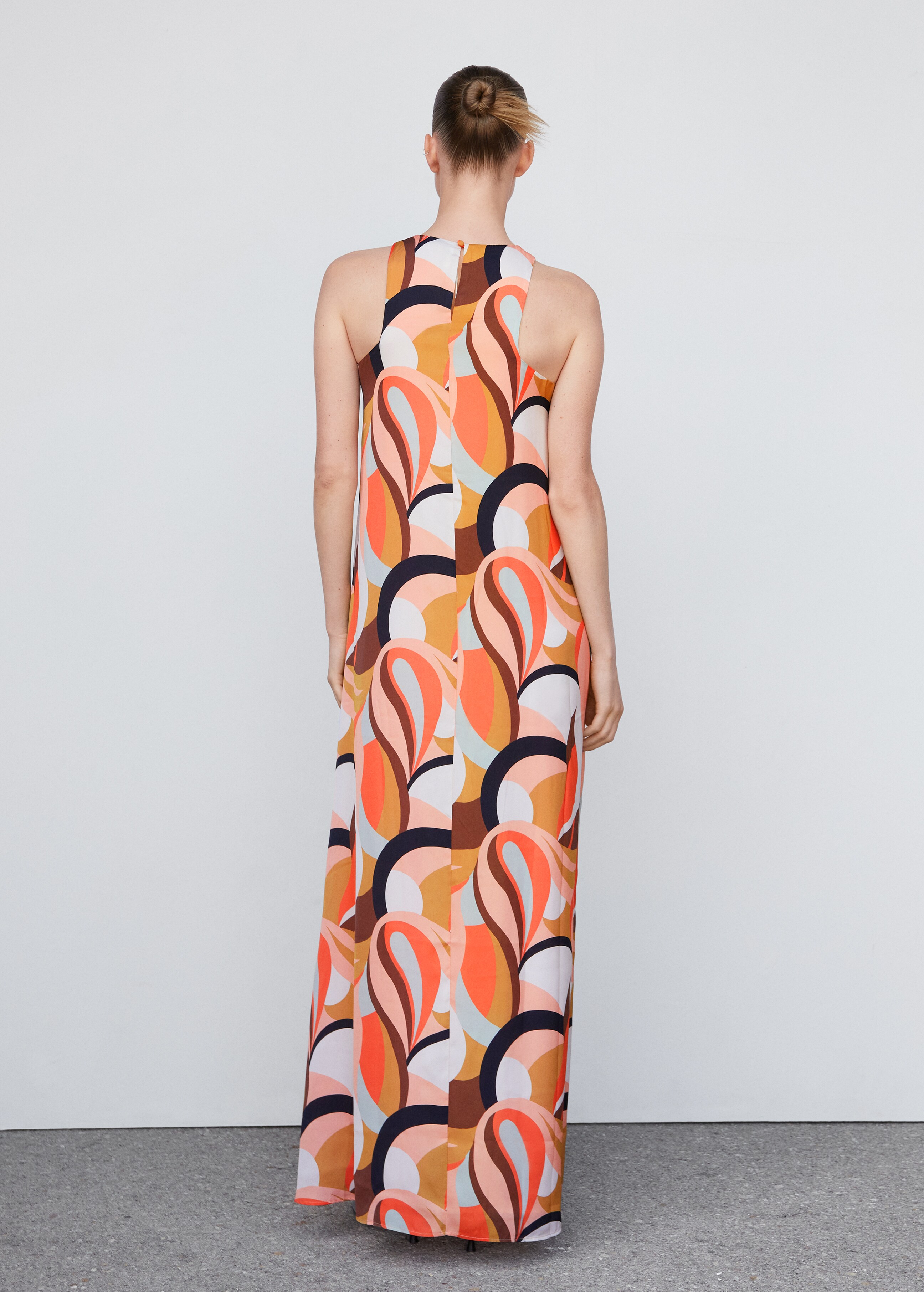 Printed halter gown - Reverse of the article