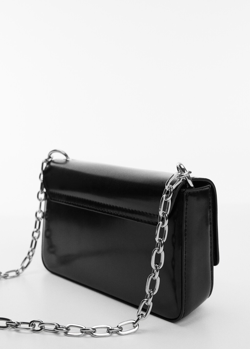 Flap chain bag - Details of the article 1