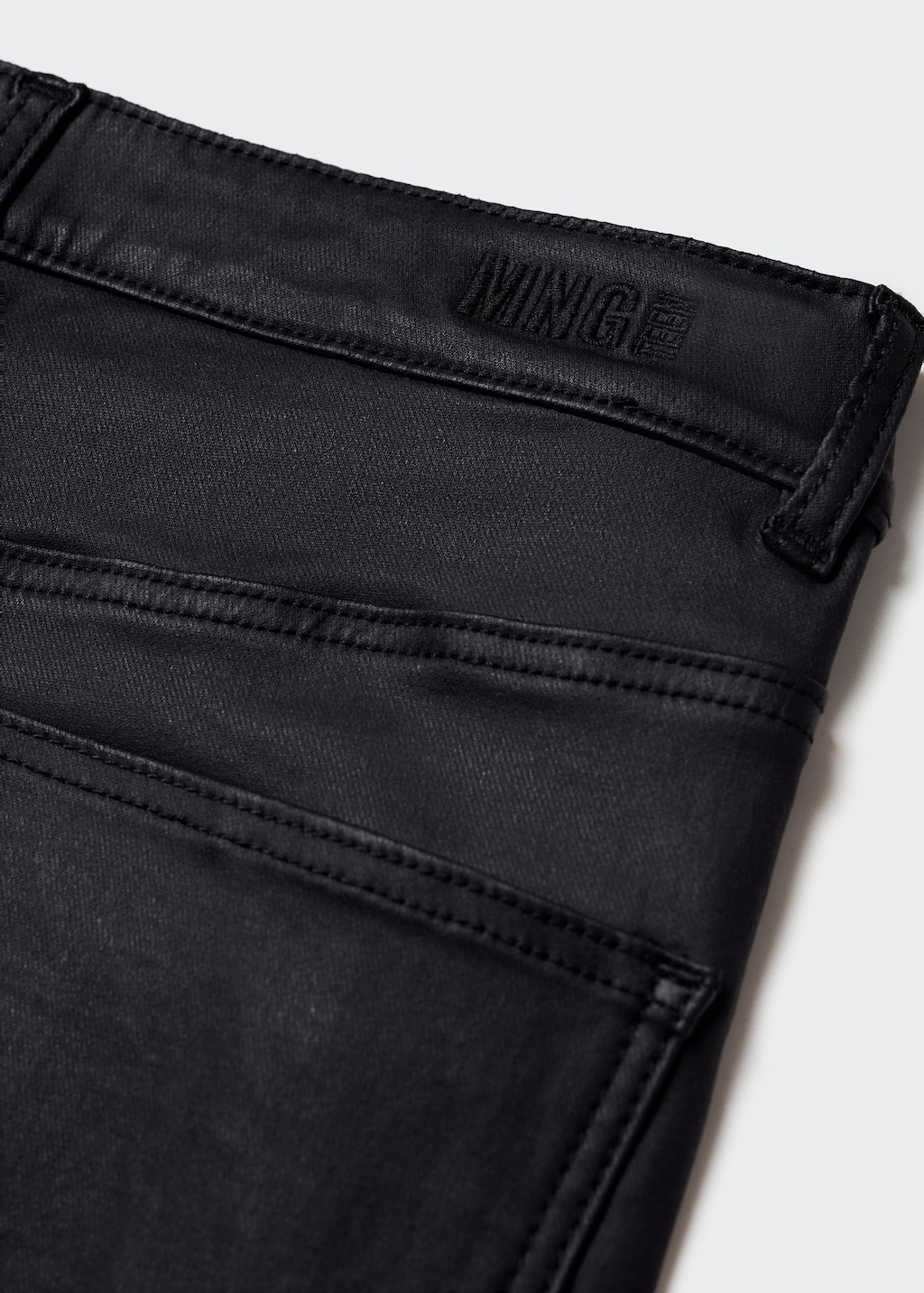 Skinny coated jeans - Details of the article 8