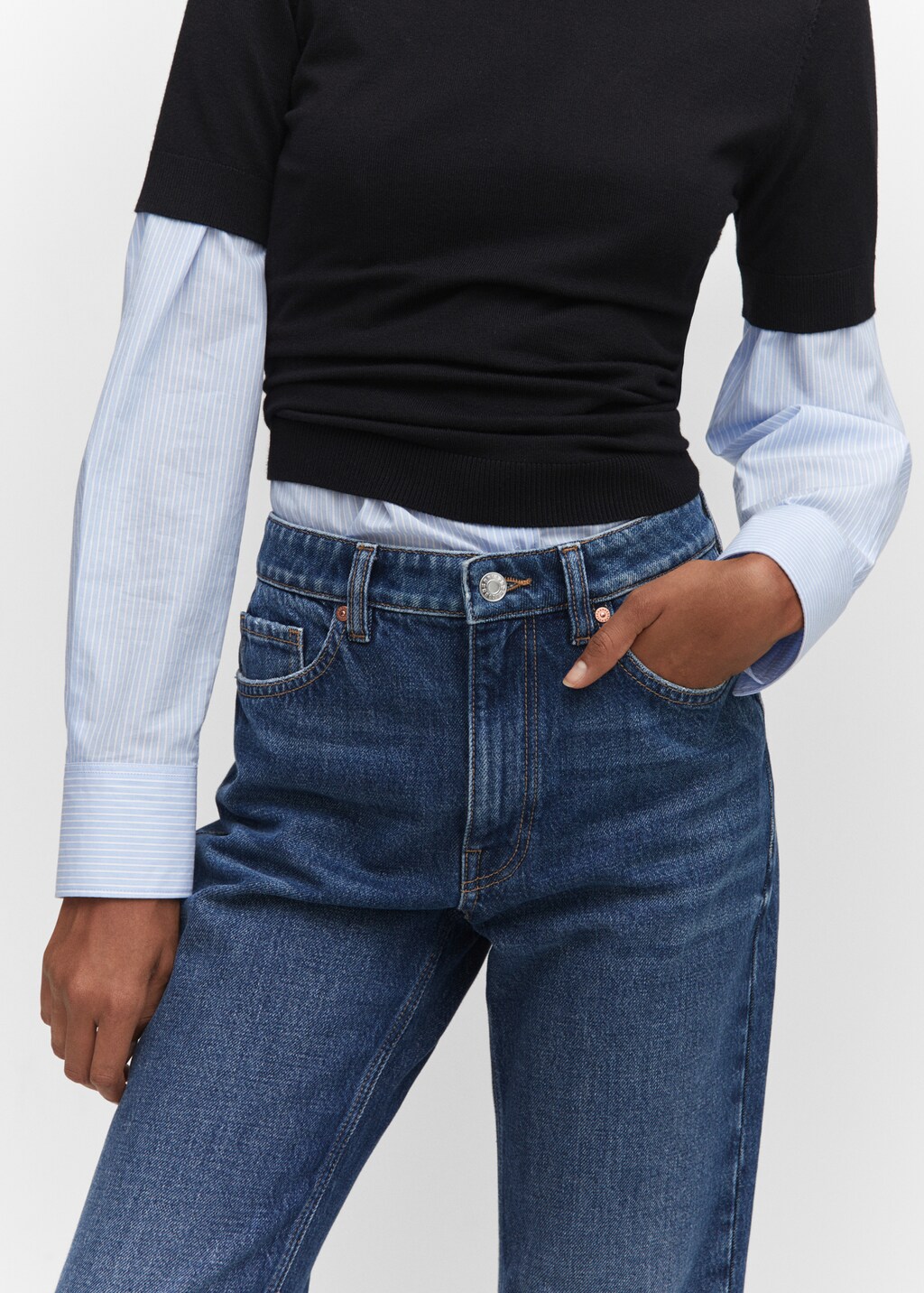 Straight-fit cropped jeans - Details of the article 2