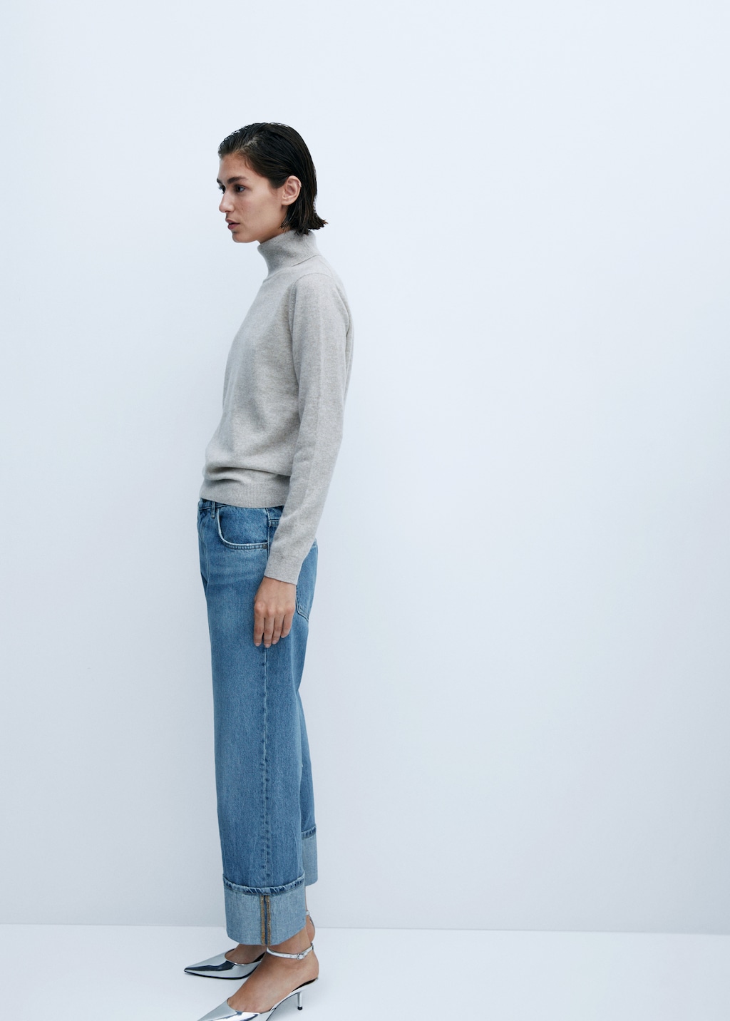 Wideleg jeans with turned-up hem - Details of the article 2