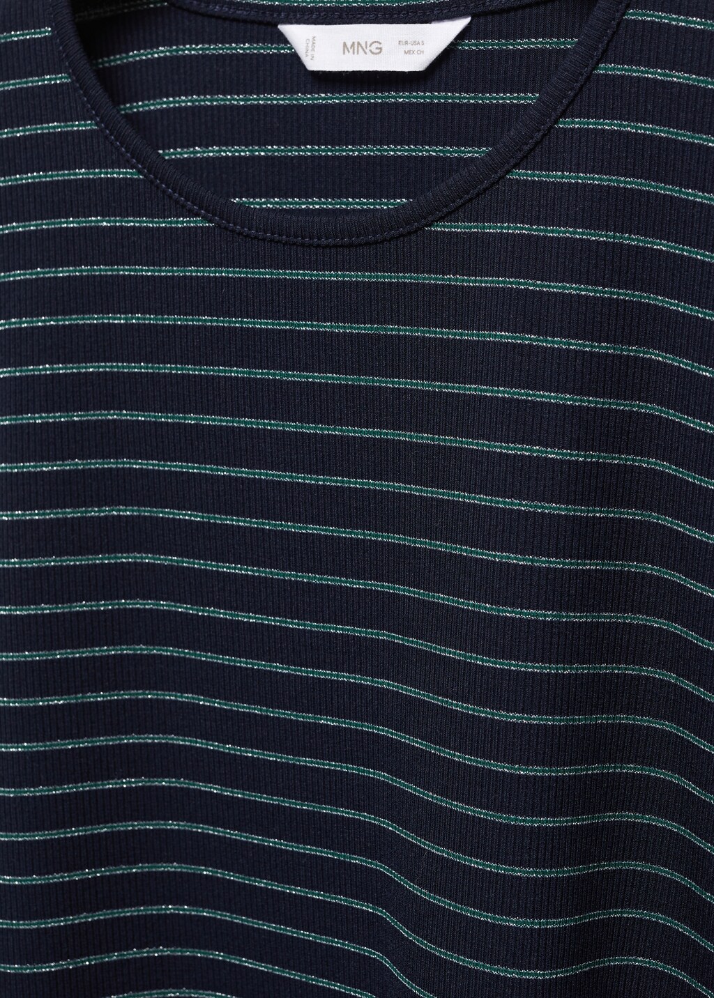 Striped long sleeves t-shirt - Details of the article 8