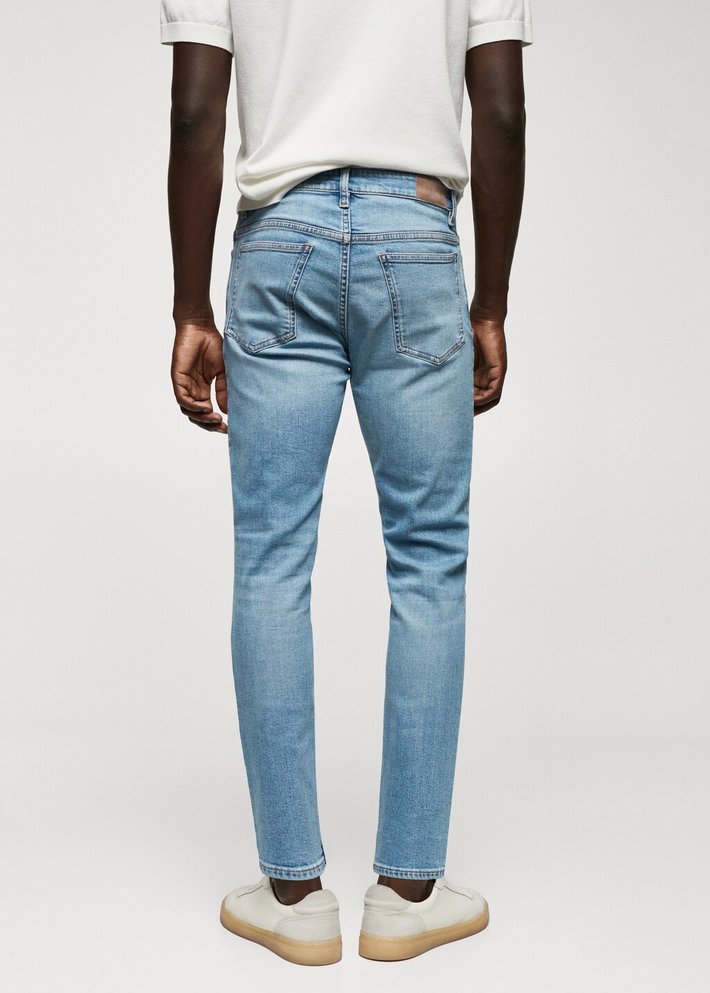 Jeans Tom tapered cropped - Reverso del artículo