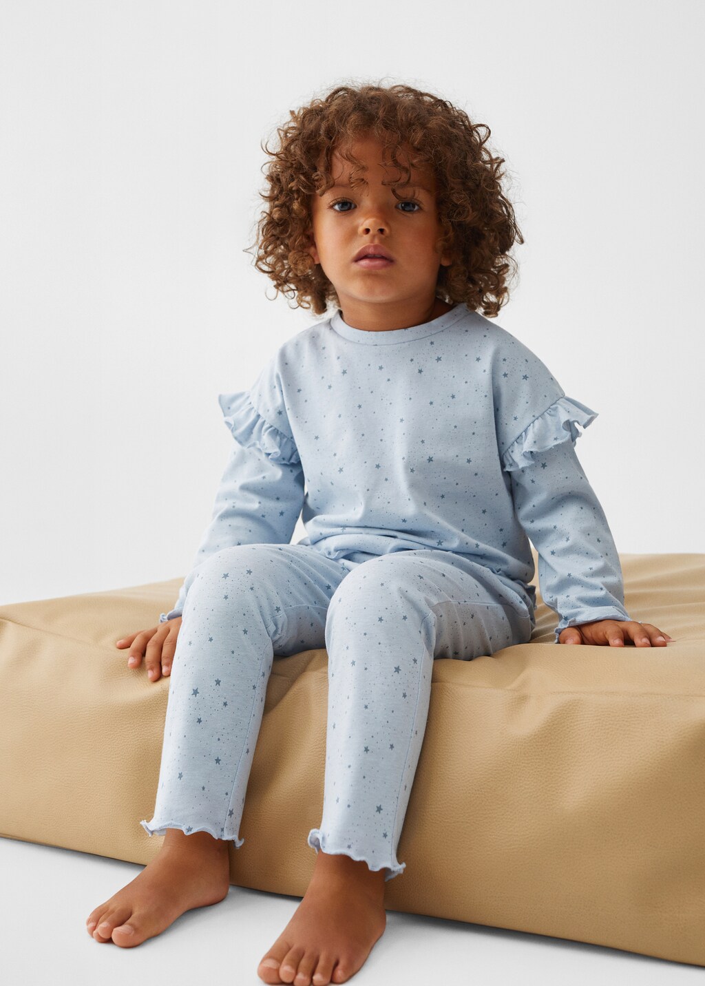 Star print pyjamas - Details of the article 2