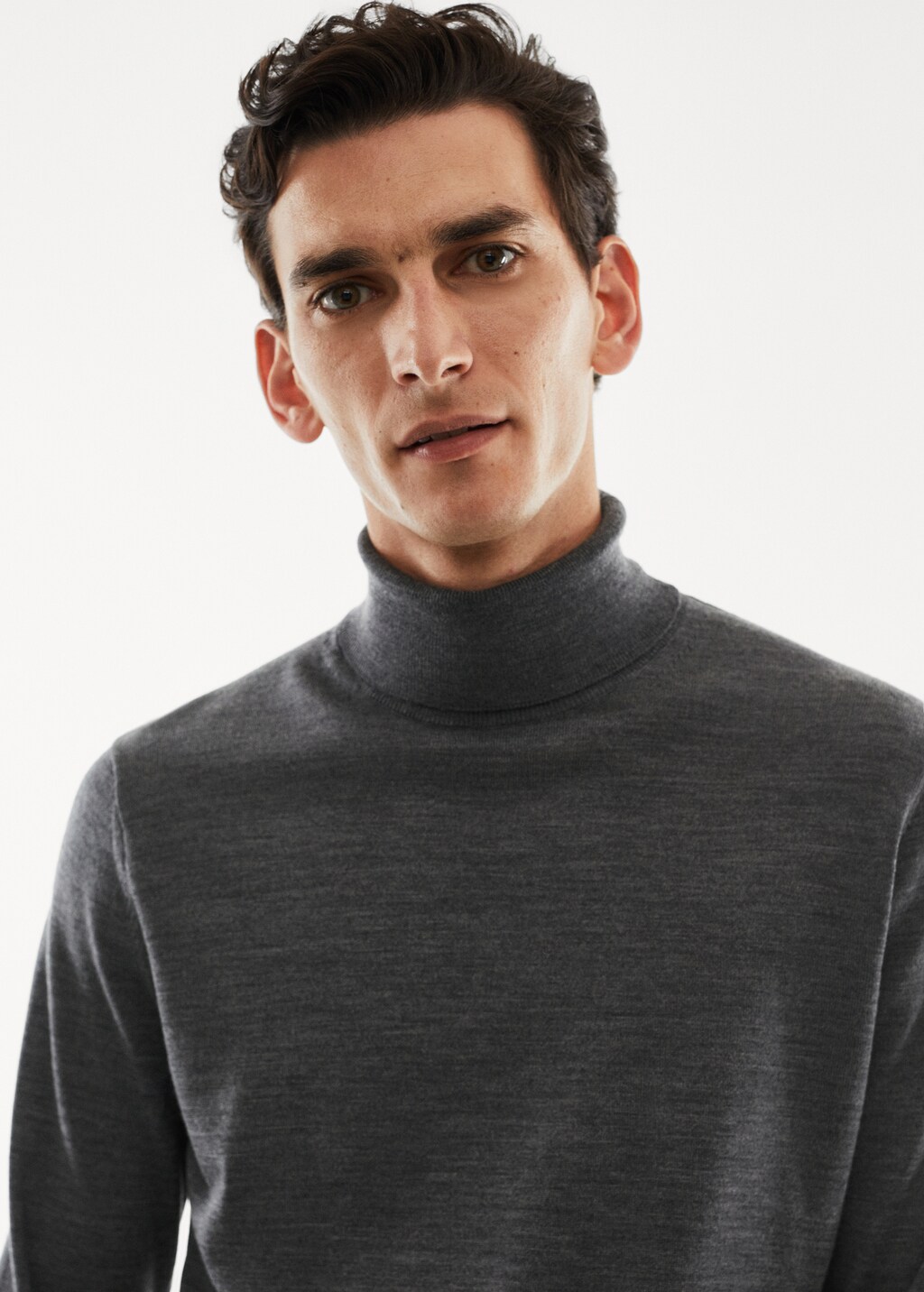 100% merino wool turtleneck sweater - Details of the article 1