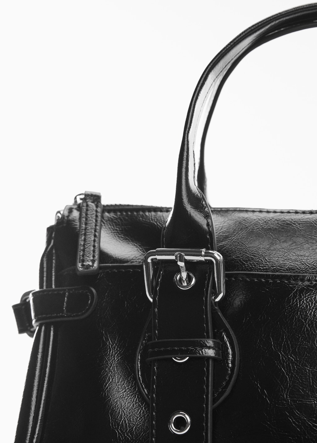 Bag with double handle and buckle - Details of the article 1