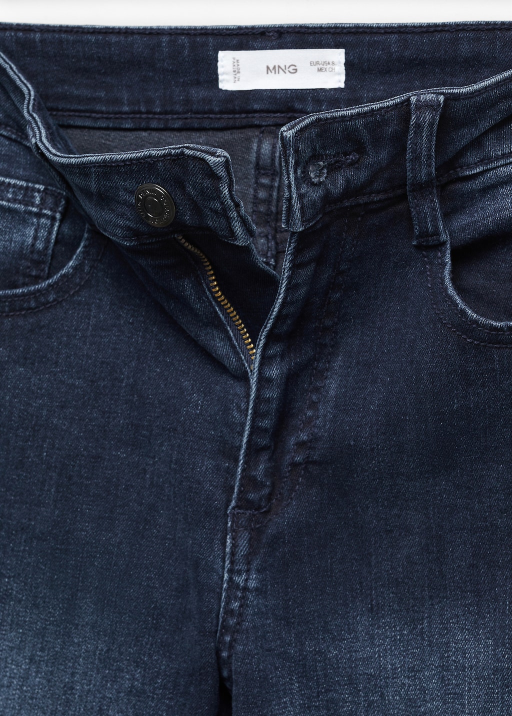 Flared jeans - Details of the article 8