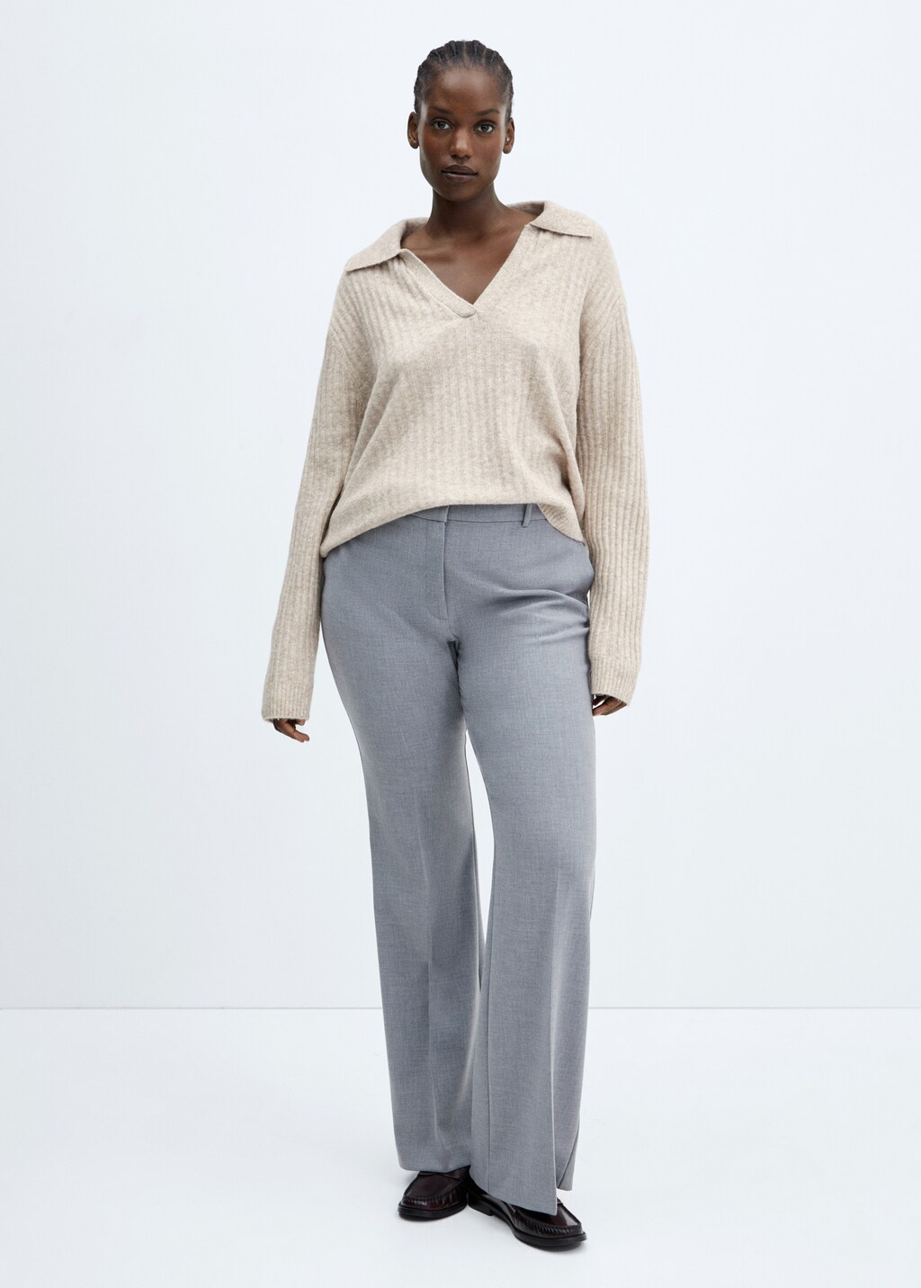 V-neck ribbed knit sweater - Details of the article 3