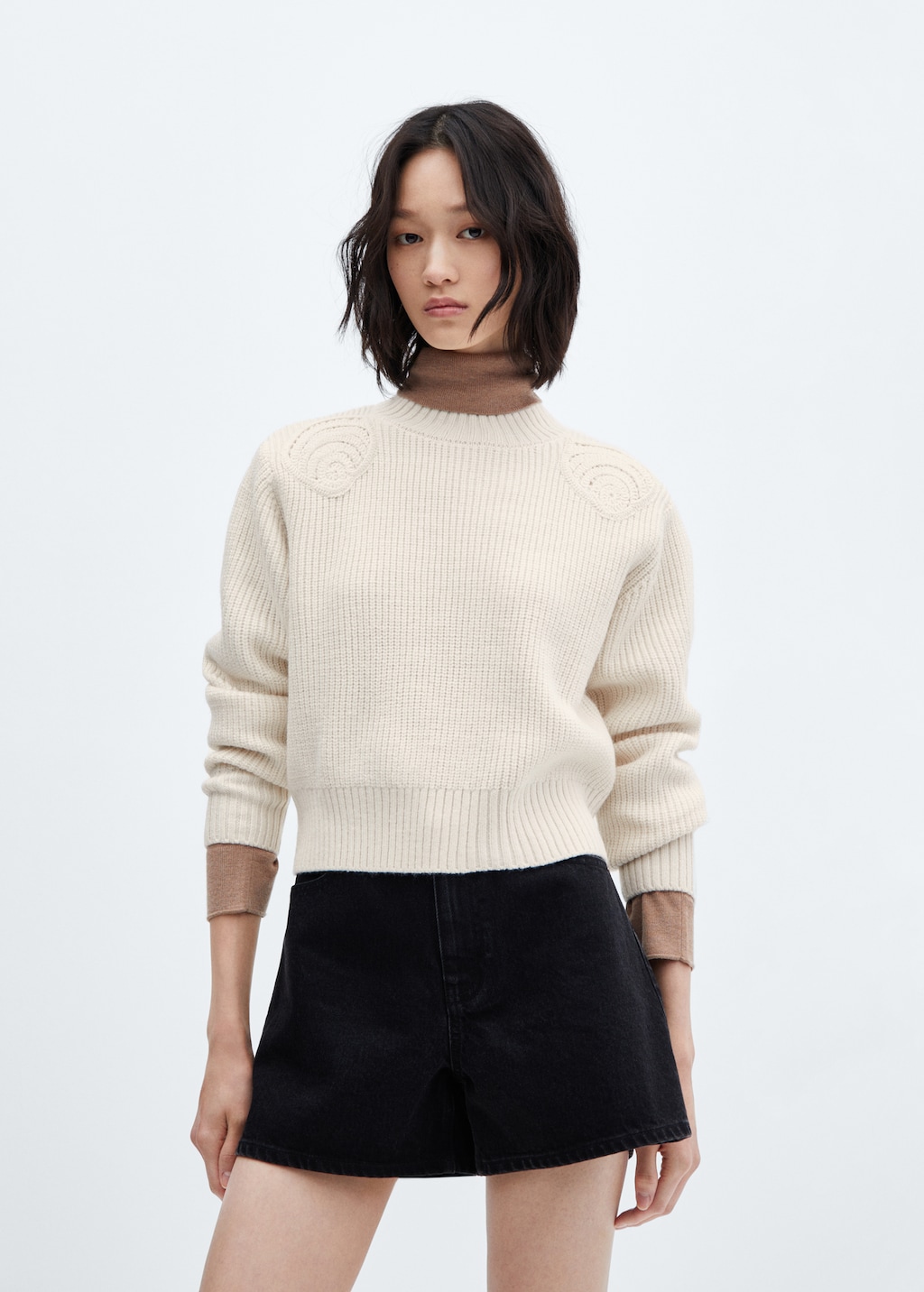 Perkins-neck sweater with shoulder detail - Medium plane