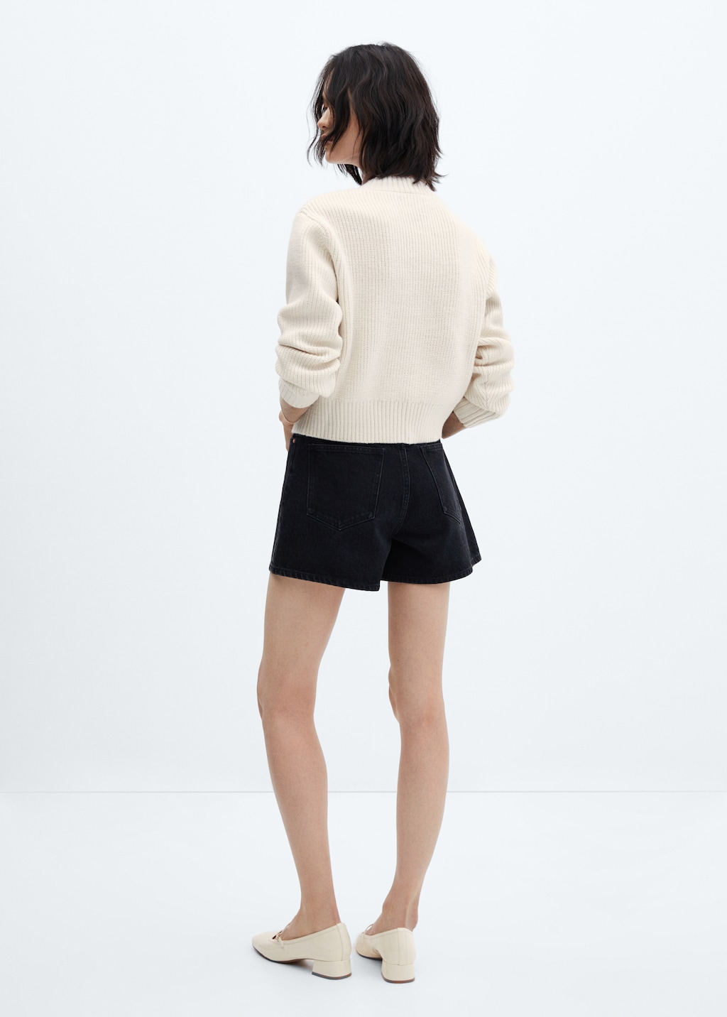 Perkins-neck sweater with shoulder detail - Reverse of the article