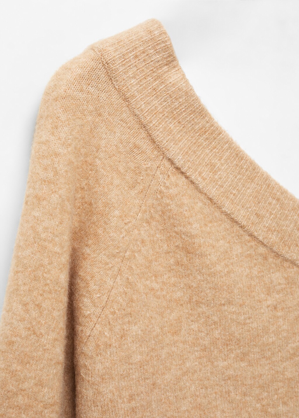 Asymmetric knit sweater - Details of the article 8