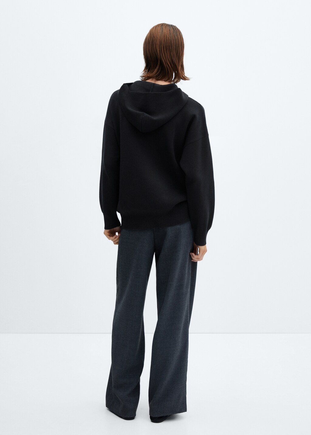 Hooded sweatshirt with front pocket - Reverse of the article