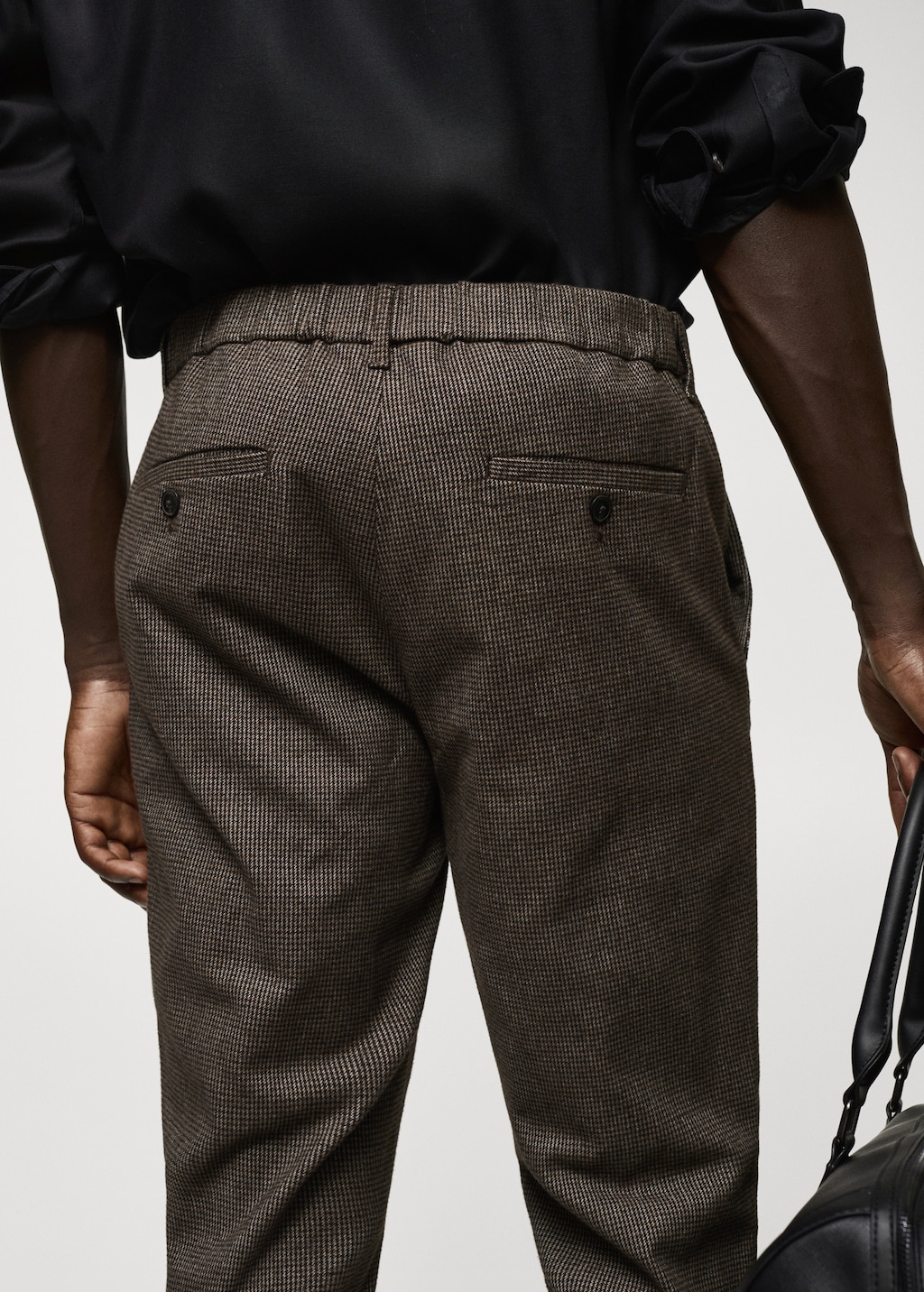 Slim-fit cotton micro-houndstooth slim-fit trousers - Details of the article 4