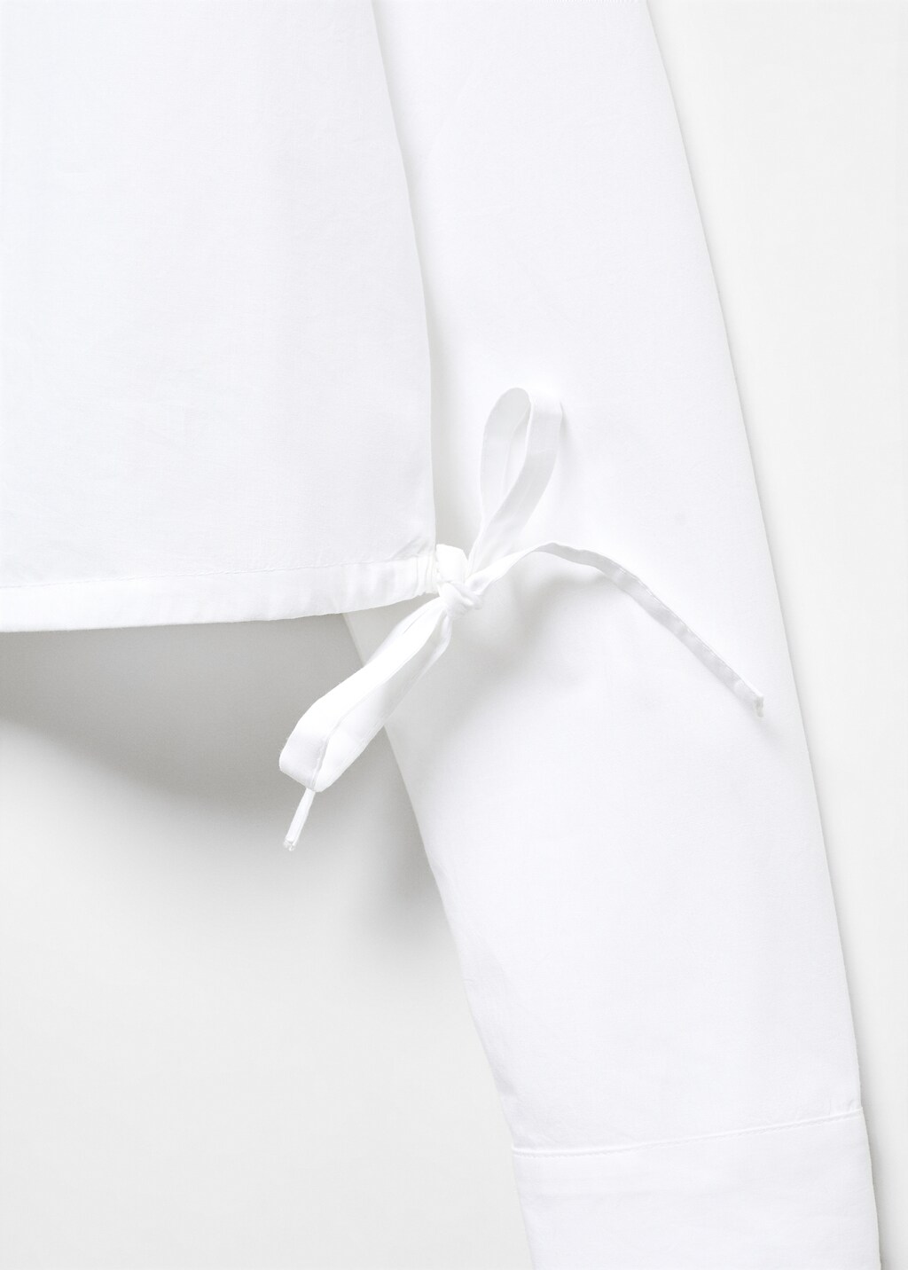 Bows fluid blouse - Details of the article 8