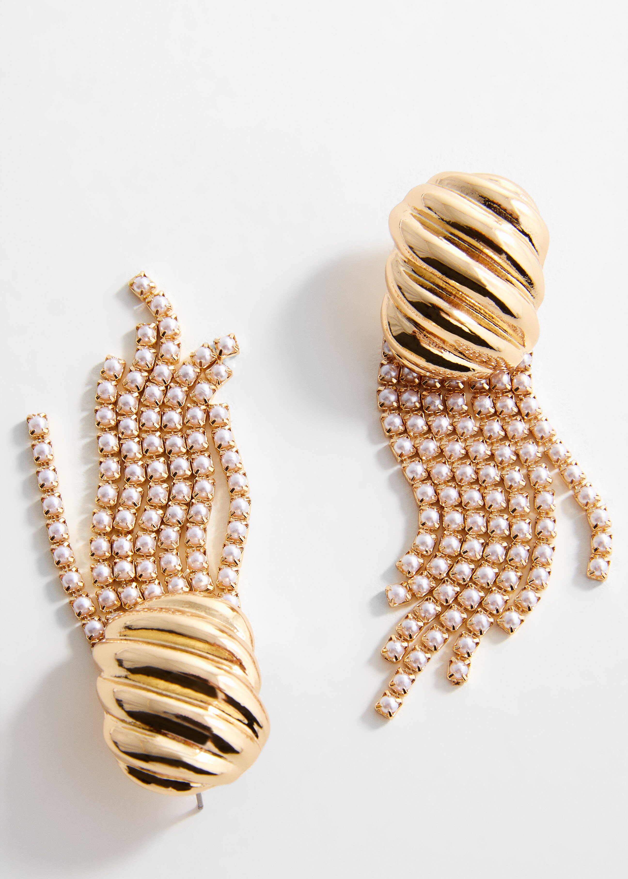 Pearl cascade earrings - Details of the article 1