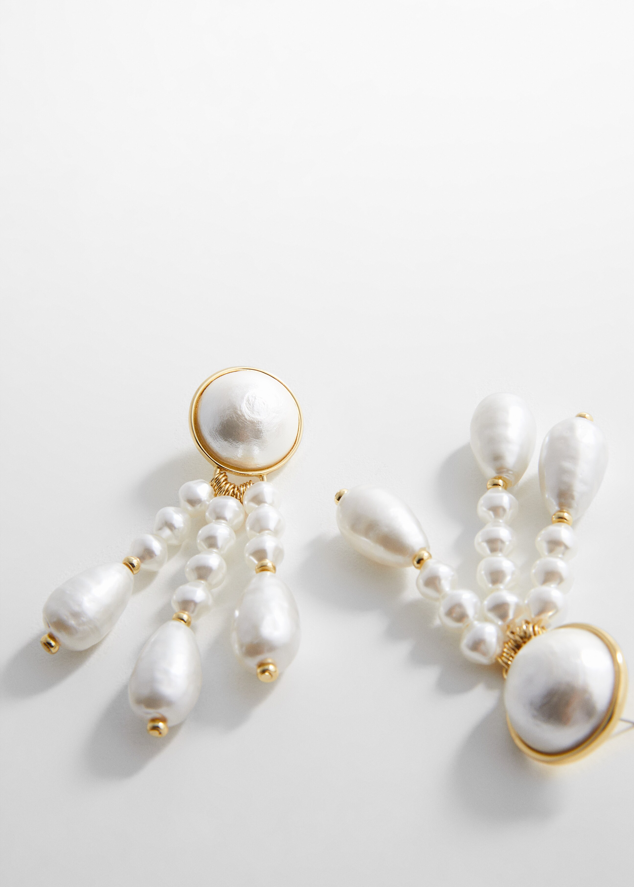 Pendientes triple colgante perla - Plano medio
