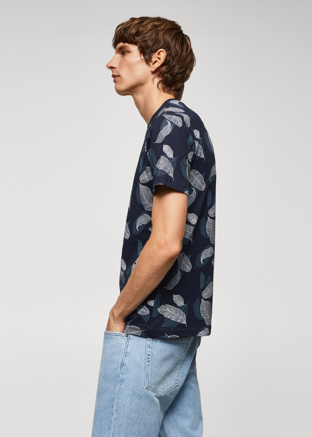 Leaf-print cotton T-shirt - Details of the article 2