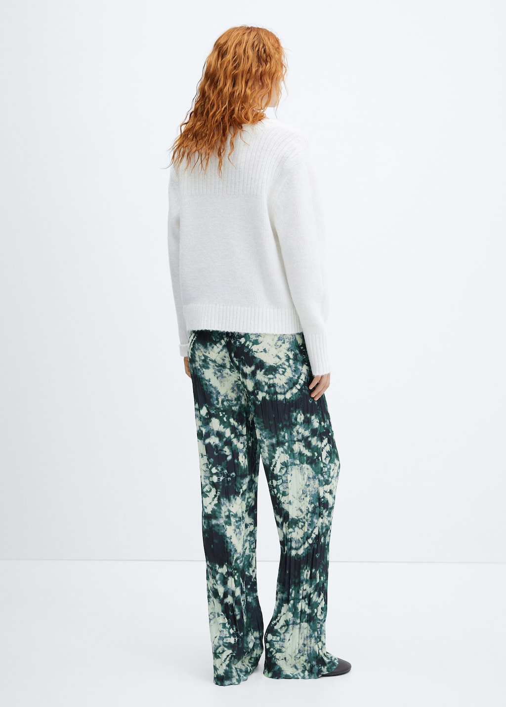 Pleated tie-dye trousers - Reverse of the article