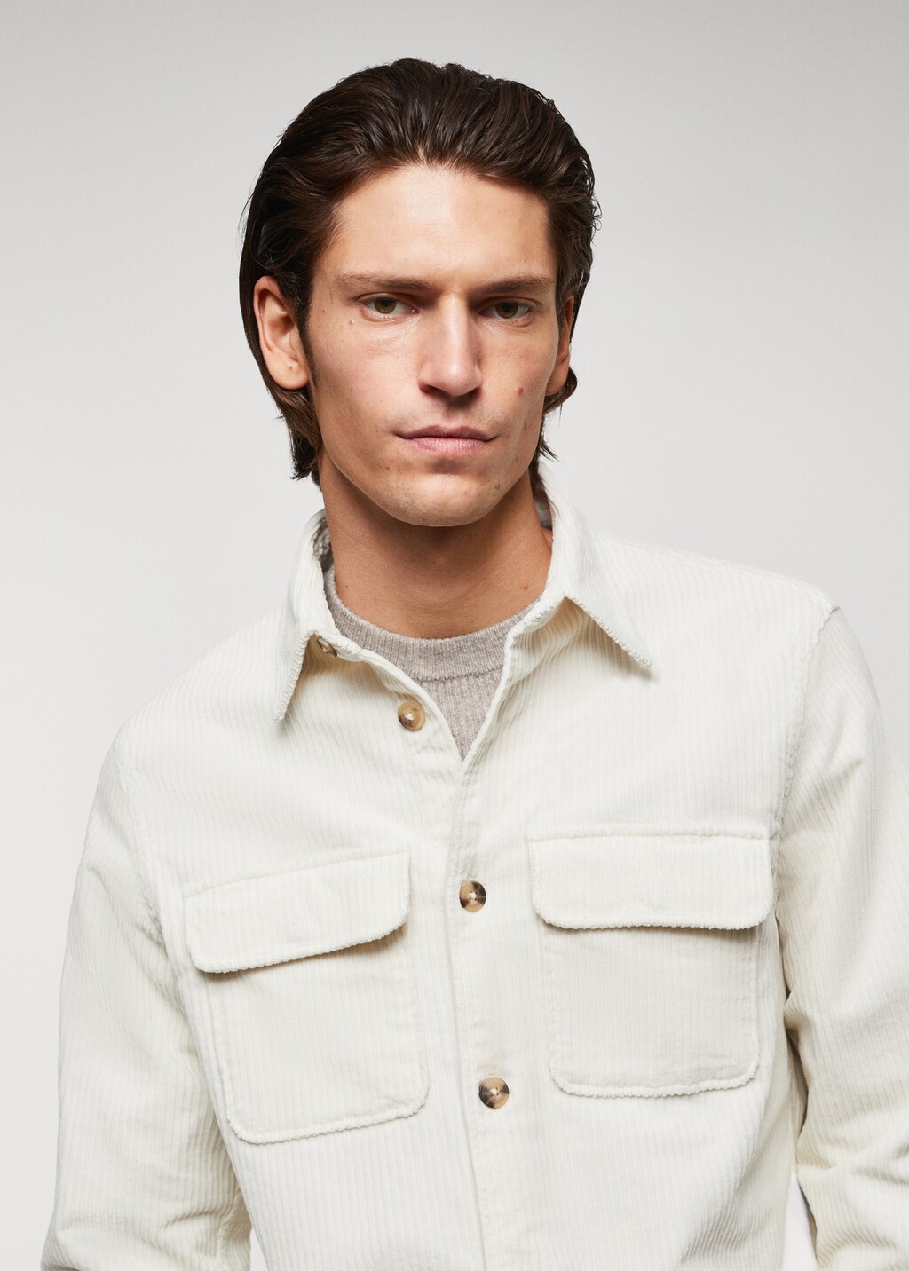 Corduroy pockets overshirt  - Details of the article 1