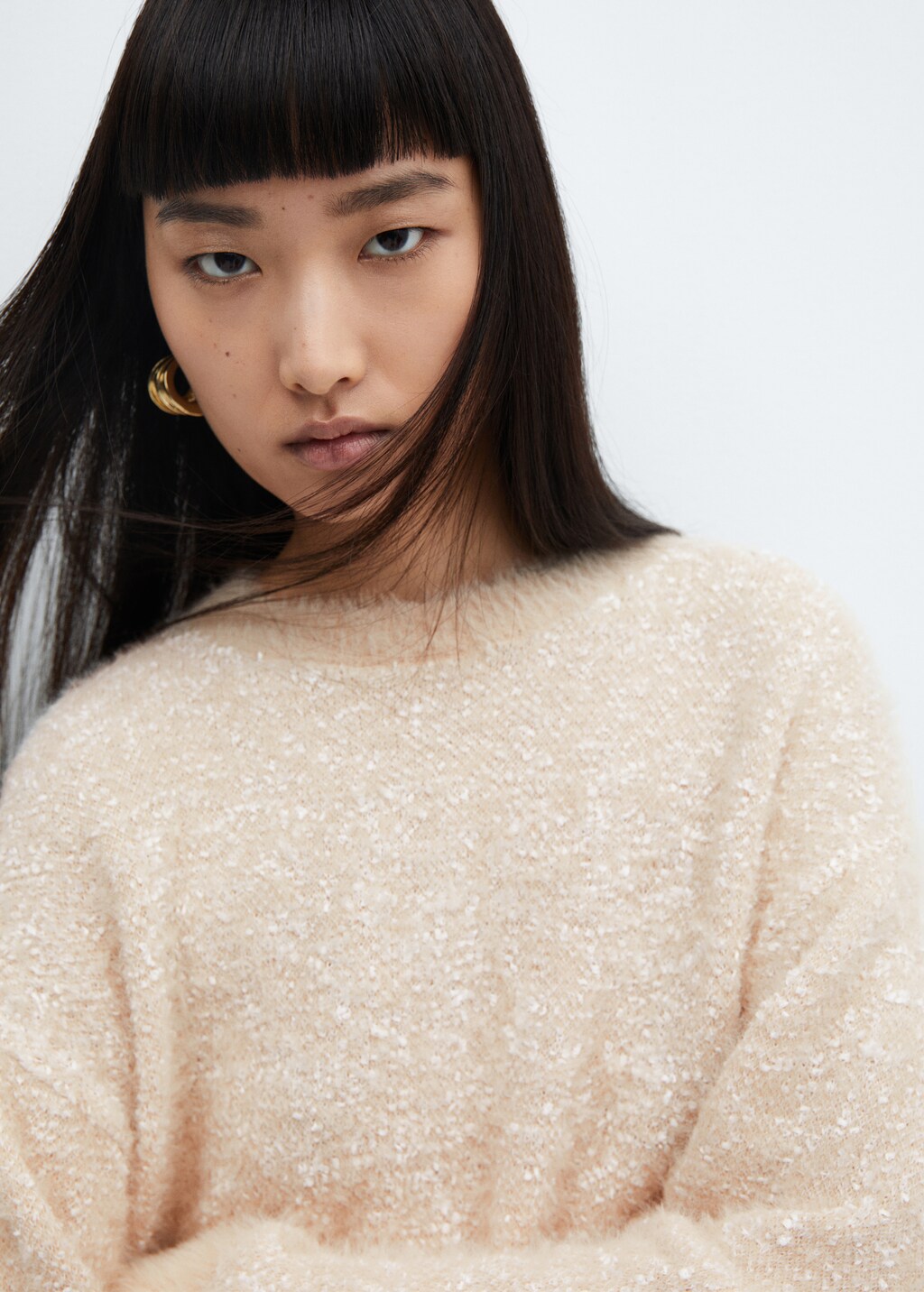 Sweater with fur-effect trim - Details of the article 1